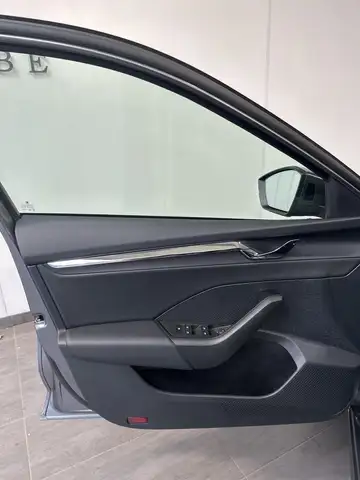 Skoda Octavia view 7