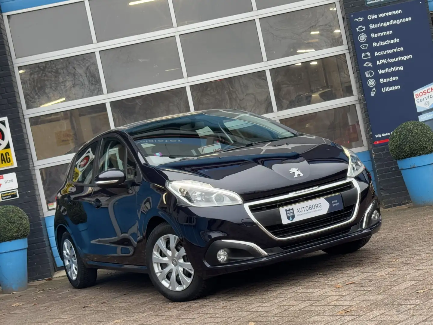 Peugeot 208 1.2 RIJKLAAR! Nieuwe Distributie Prijs Inclusief O Blauw - 2