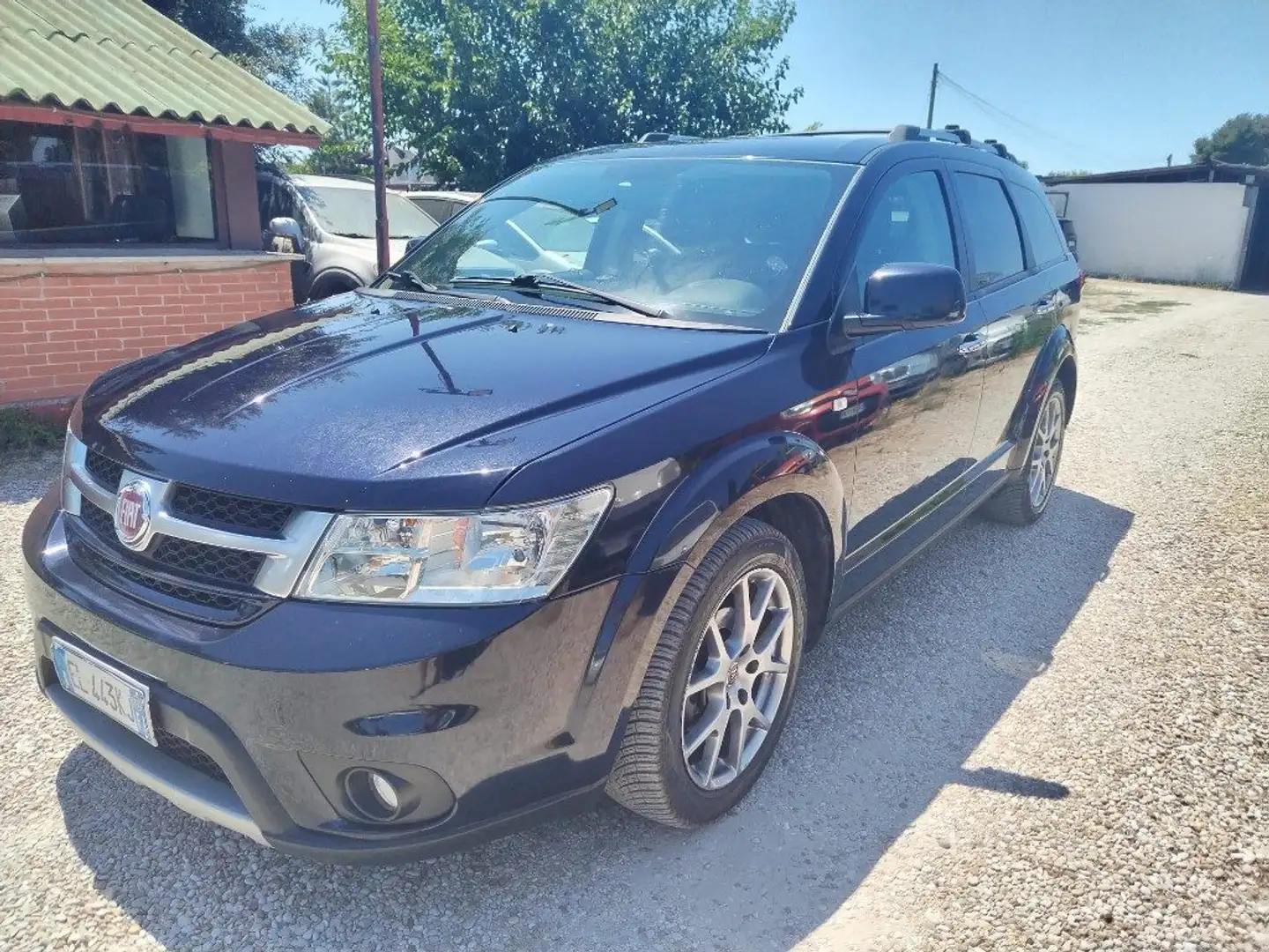 Fiat Freemont 2.0 Mjt 170 CV 4x4 aut. Lounge Nero - 2