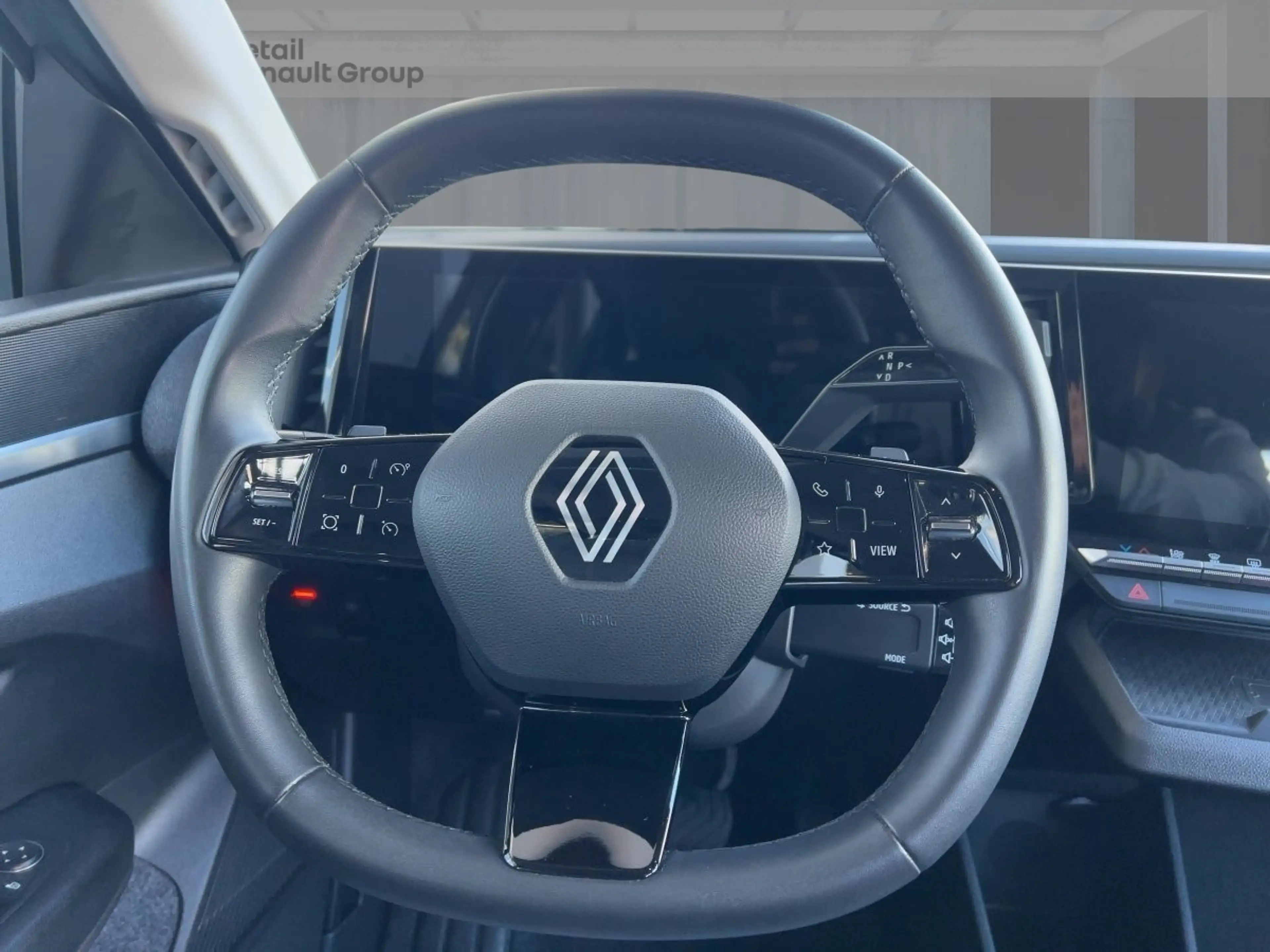 Renault Megane E-Tech 100% ele EQUILIBRE EV40 130hp standard charge — photo 11