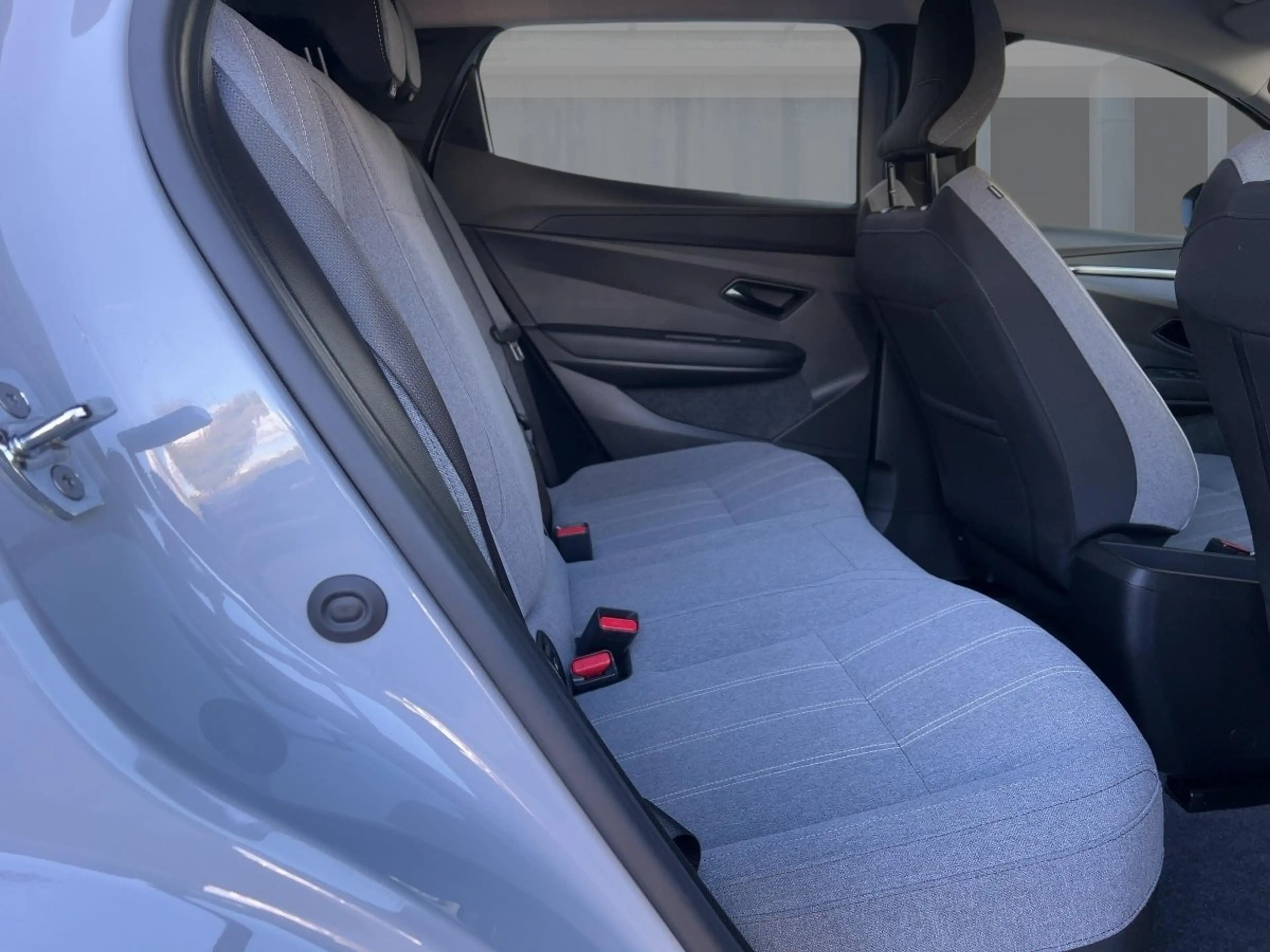 Renault Megane E-Tech 100% ele EQUILIBRE EV40 130hp standard charge — photo 9