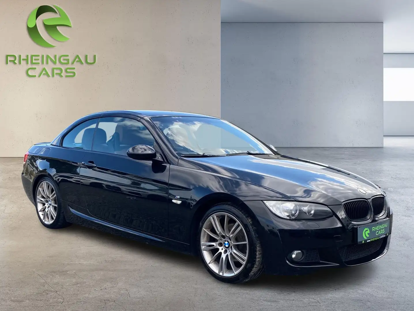 BMW 320 i Cabrio M Sport LEDER SHZ KLIMA NAVI Schwarz - 2