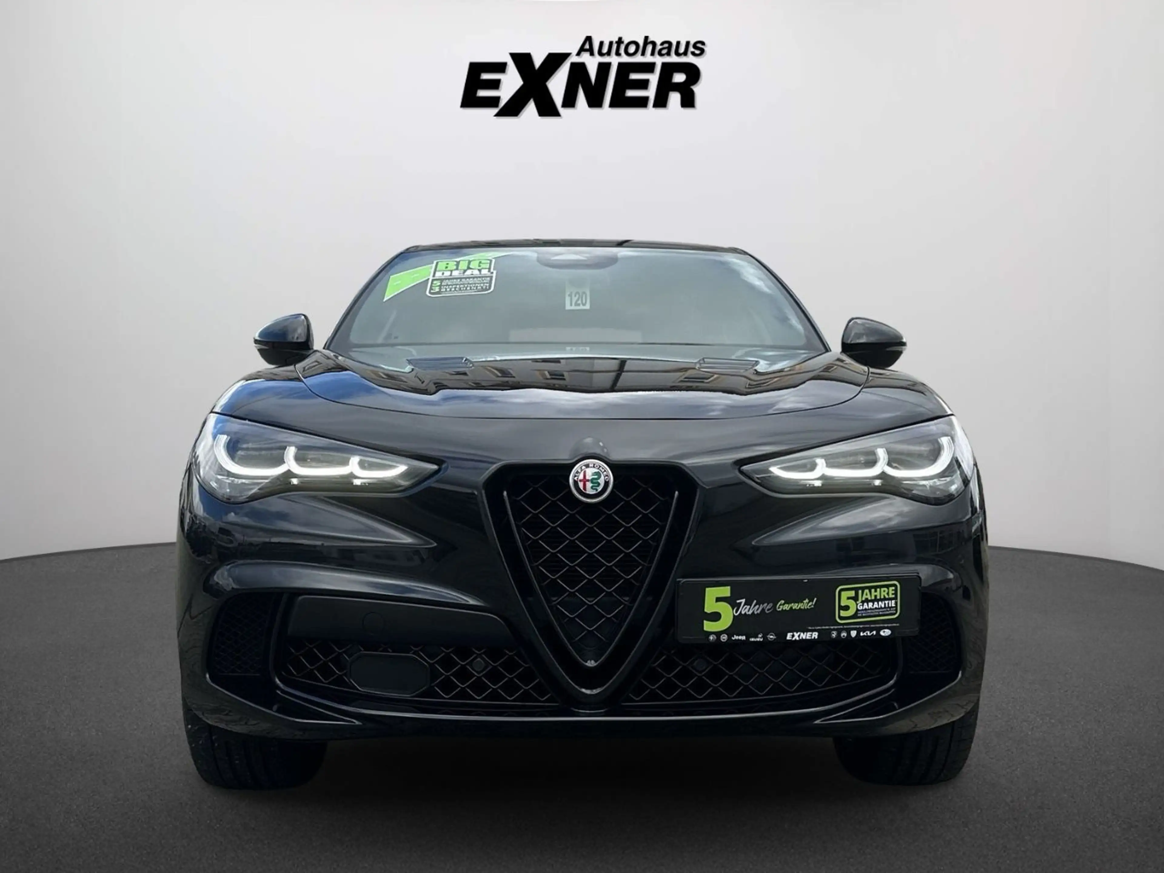 Alfa Romeo Stelvio 2.9 V6 Bi-Turbo QUADRIFOGLIO ACC+LED+SHZ — photo 4