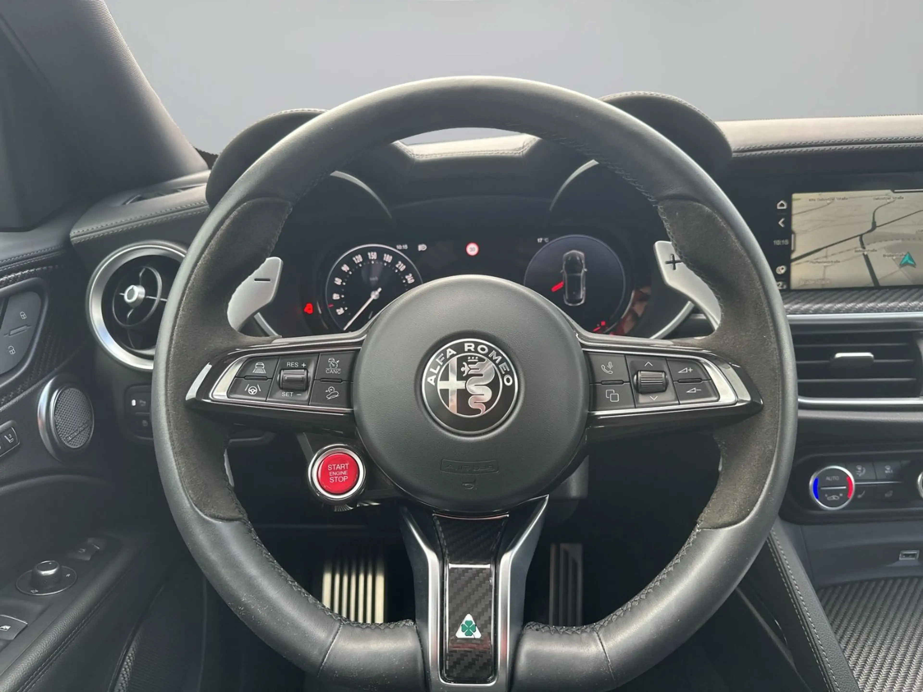Alfa Romeo Stelvio 2.9 V6 Bi-Turbo QUADRIFOGLIO ACC+LED+SHZ — photo 15