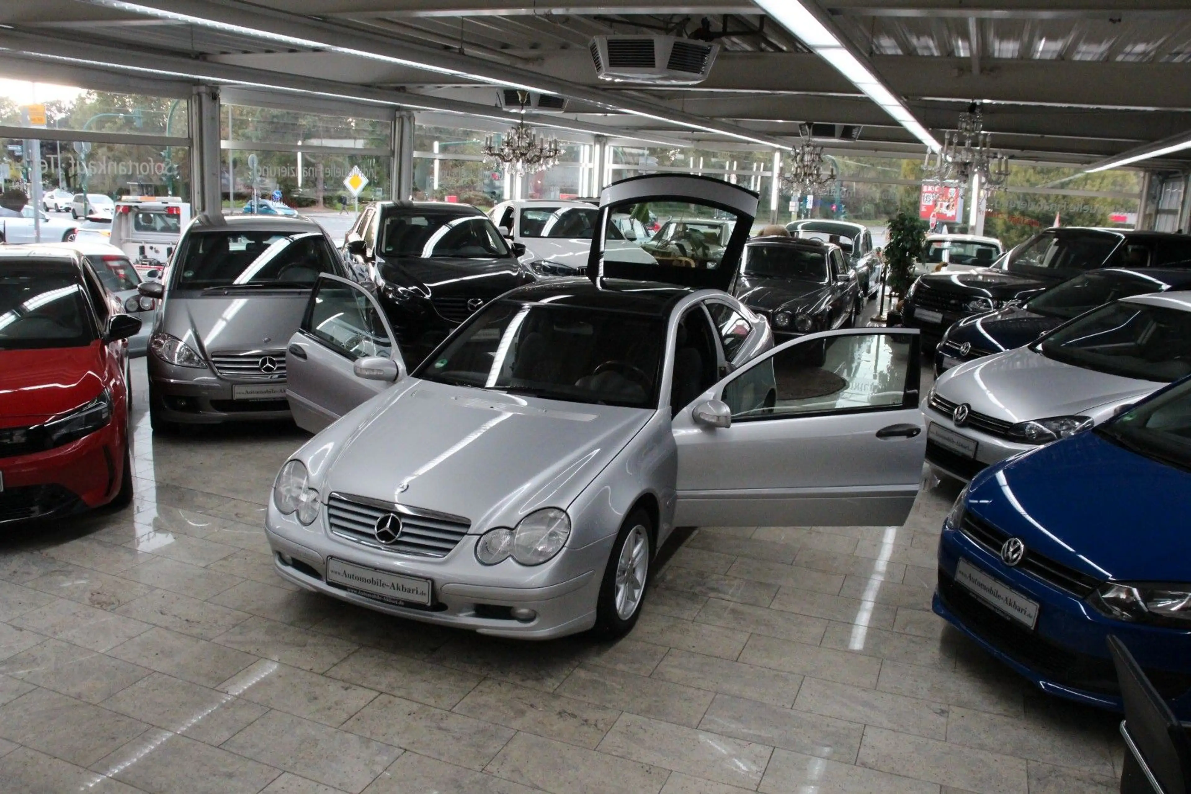 Mercedes-Benz C 180 C Sportcoupe C 180 Kompressor  1HAND — photo 13