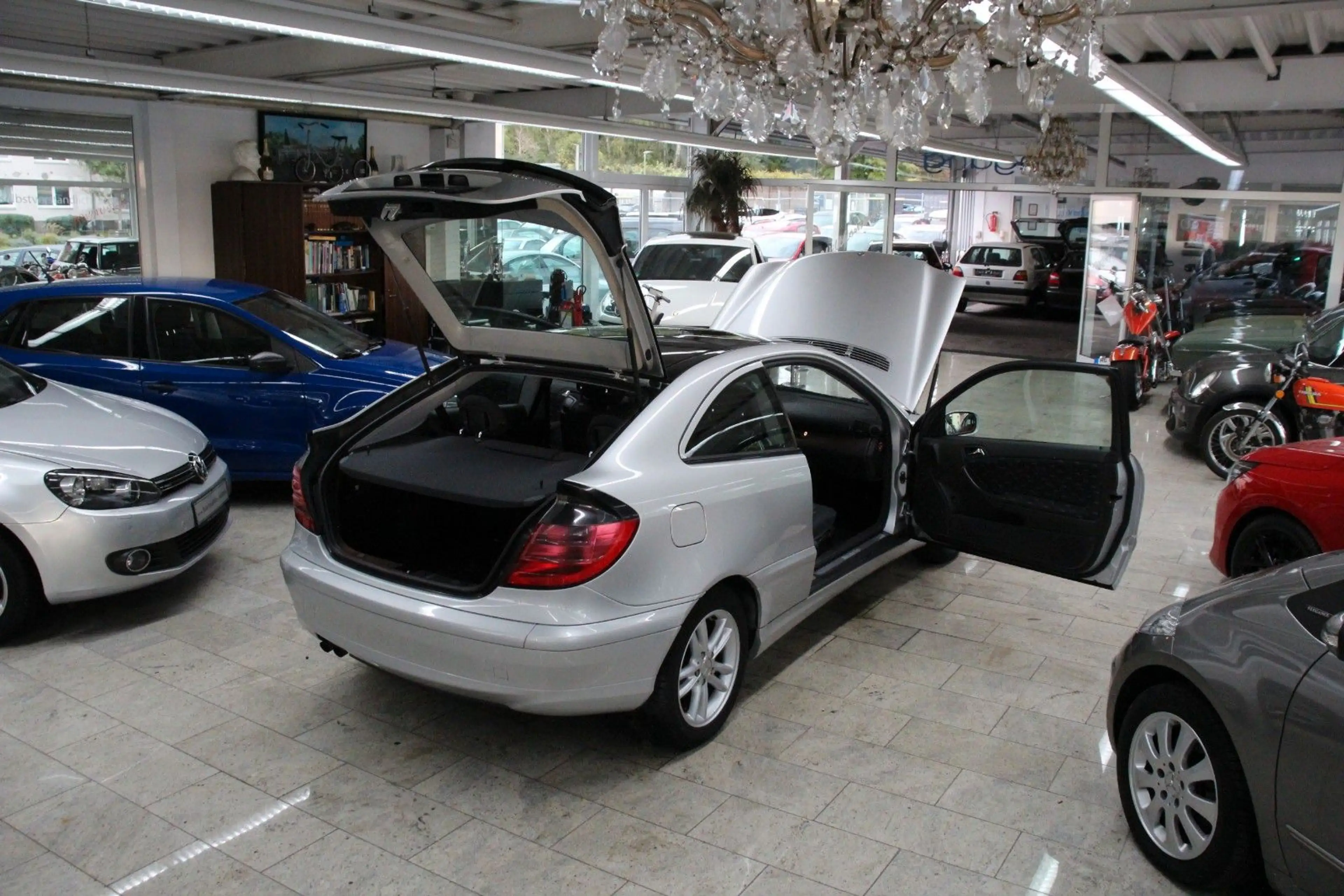 Mercedes-Benz C 180 C Sportcoupe C 180 Kompressor  1HAND — photo 9