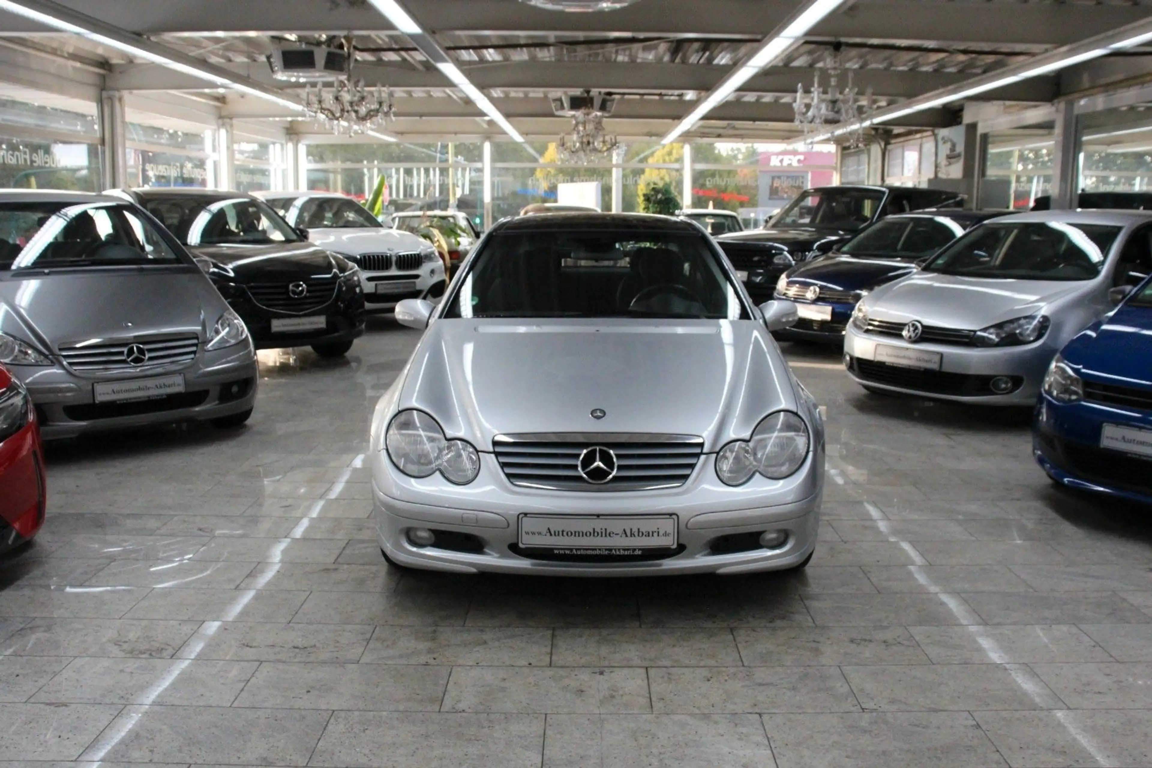 Mercedes-Benz C 180 C Sportcoupe C 180 Kompressor  1HAND — photo 3