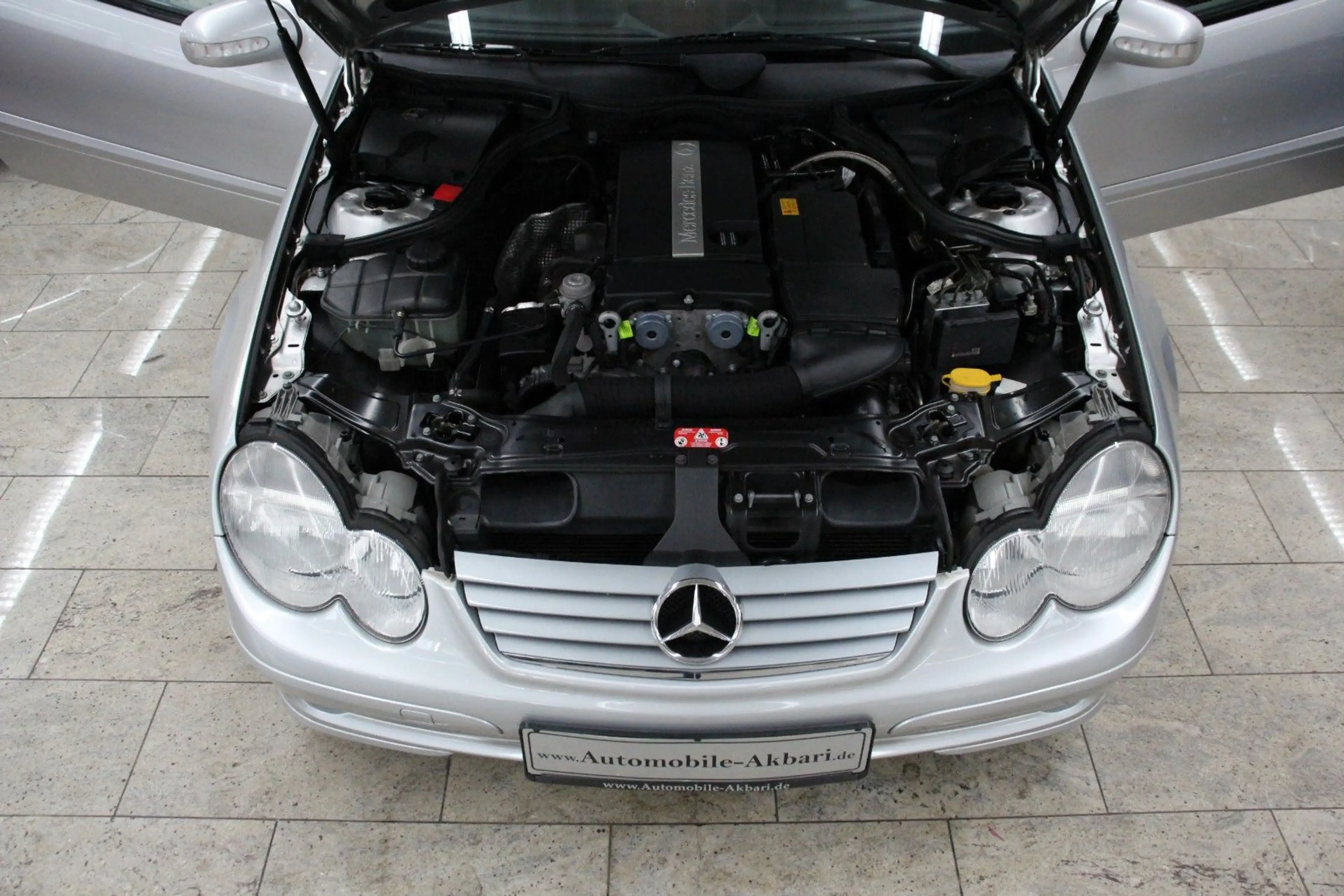 Mercedes-Benz C 180 C Sportcoupe C 180 Kompressor  1HAND — photo 10