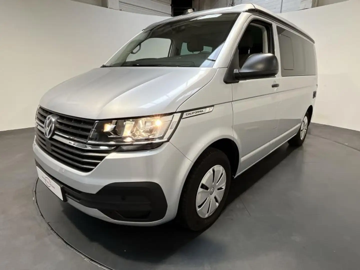 Volkswagen Transporter T6.1 T6 California Argent - 1