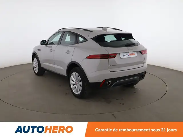 Jaguar E-Pace view 4