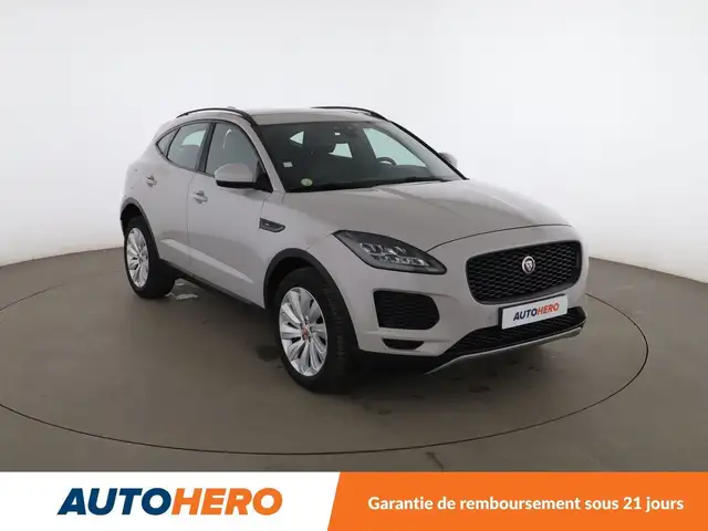 Jaguar E-Pace view 8