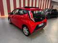 Toyota Aygo 1.0 VVT-i 69 CV 5 porte x-wave Rouge - thumbnail 5
