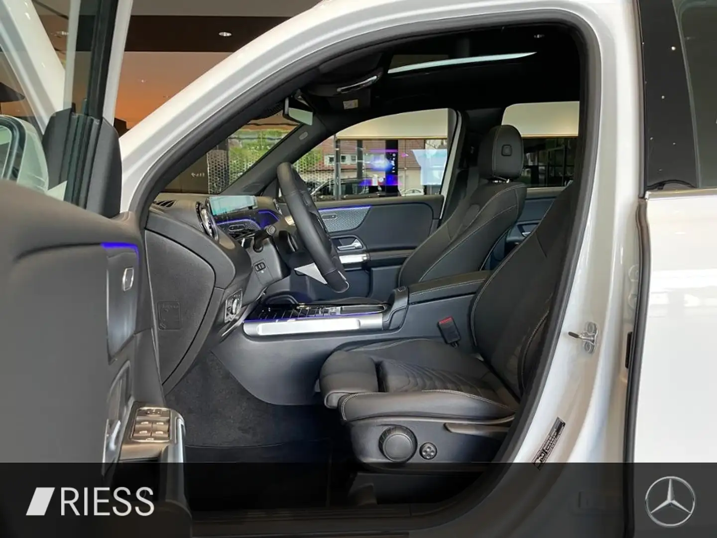 Mercedes-Benz GLB 200 d PROGRESSIVE+7-SITZER+PANO+DISTR+KEYL+ Weiß - 2