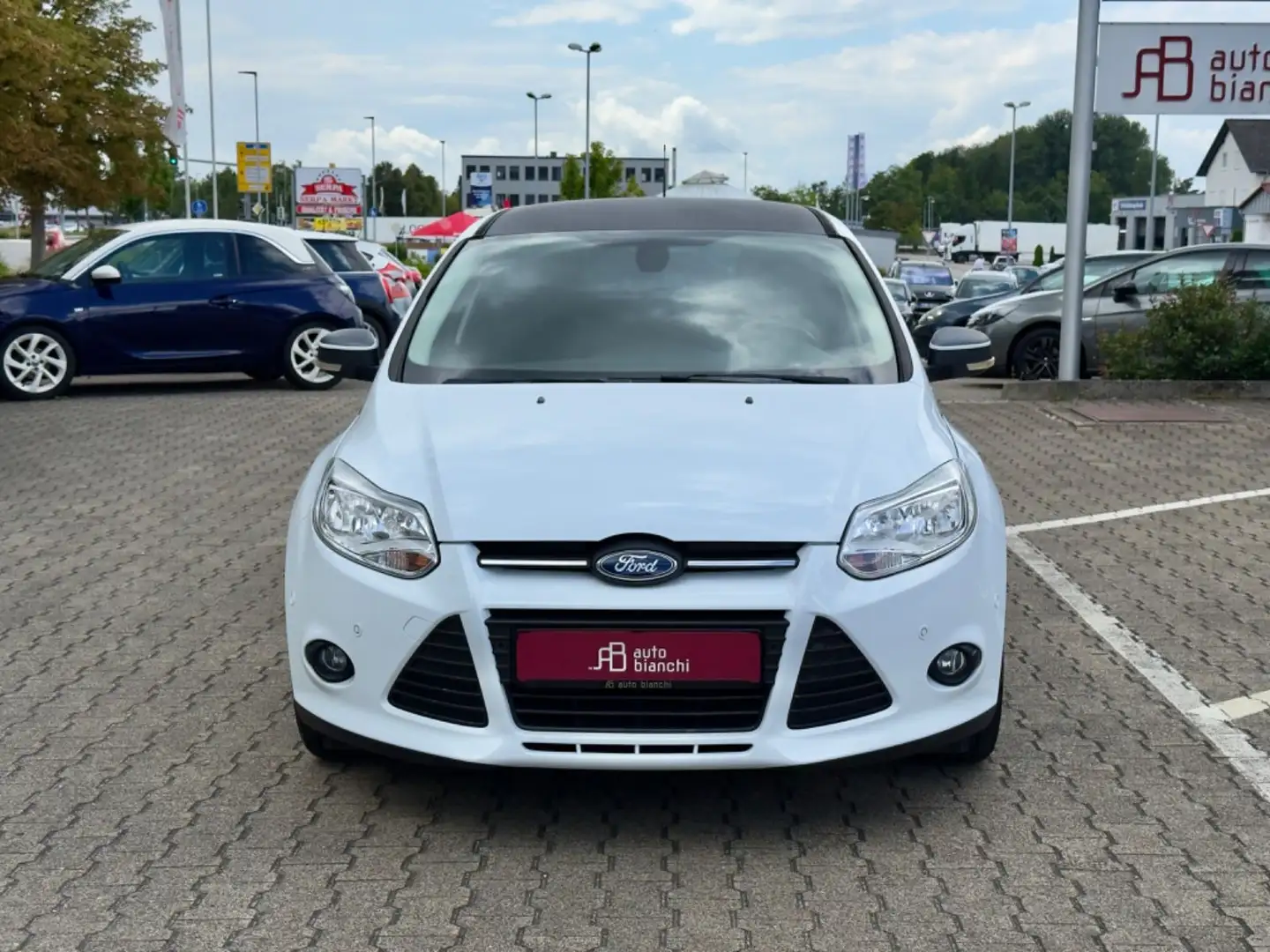 Ford Focus Turnier 2.0 TDCi  Champions Edition *Navi Weiß - 2