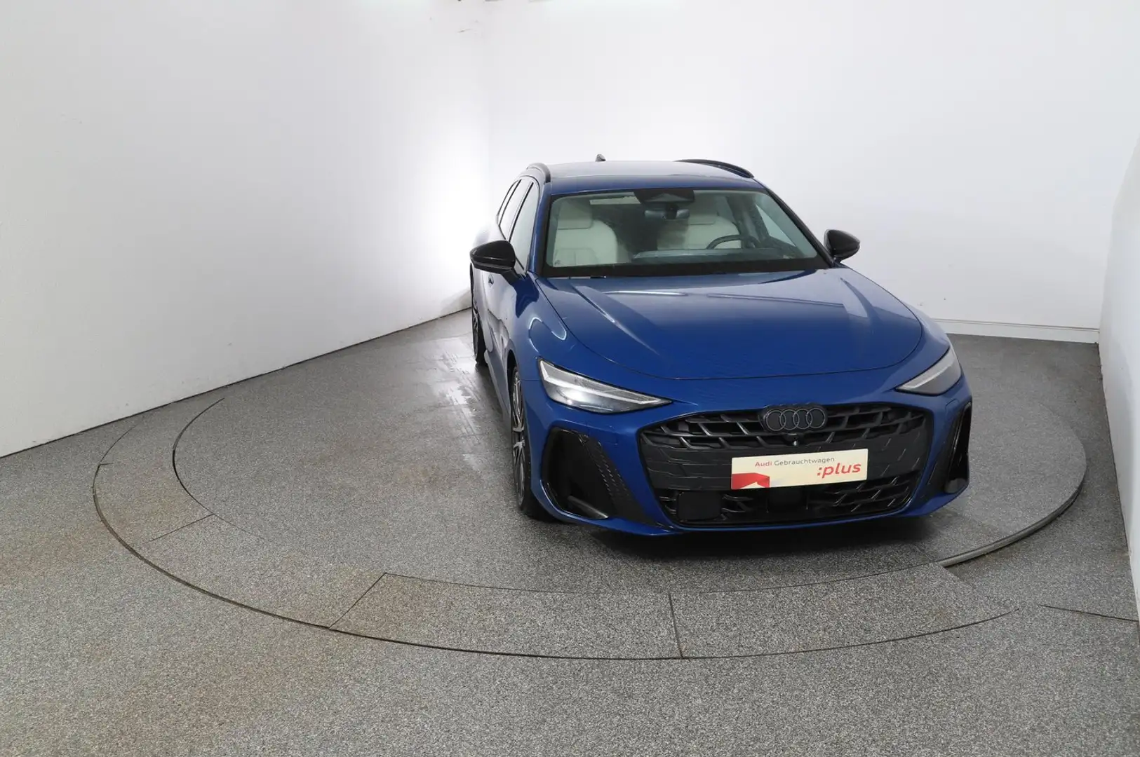 Audi A6 quattro TFSI 270 kW Blau - 2