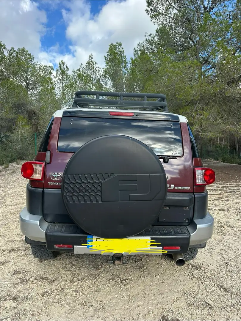 Toyota FJ Cruiser Rojo - 2