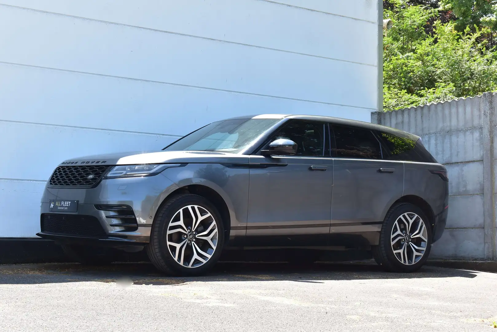 Land Rover Range Rover Velar R-Dynamic HSE - Audio Meridian, Toit Panoramique.. Gris - 2