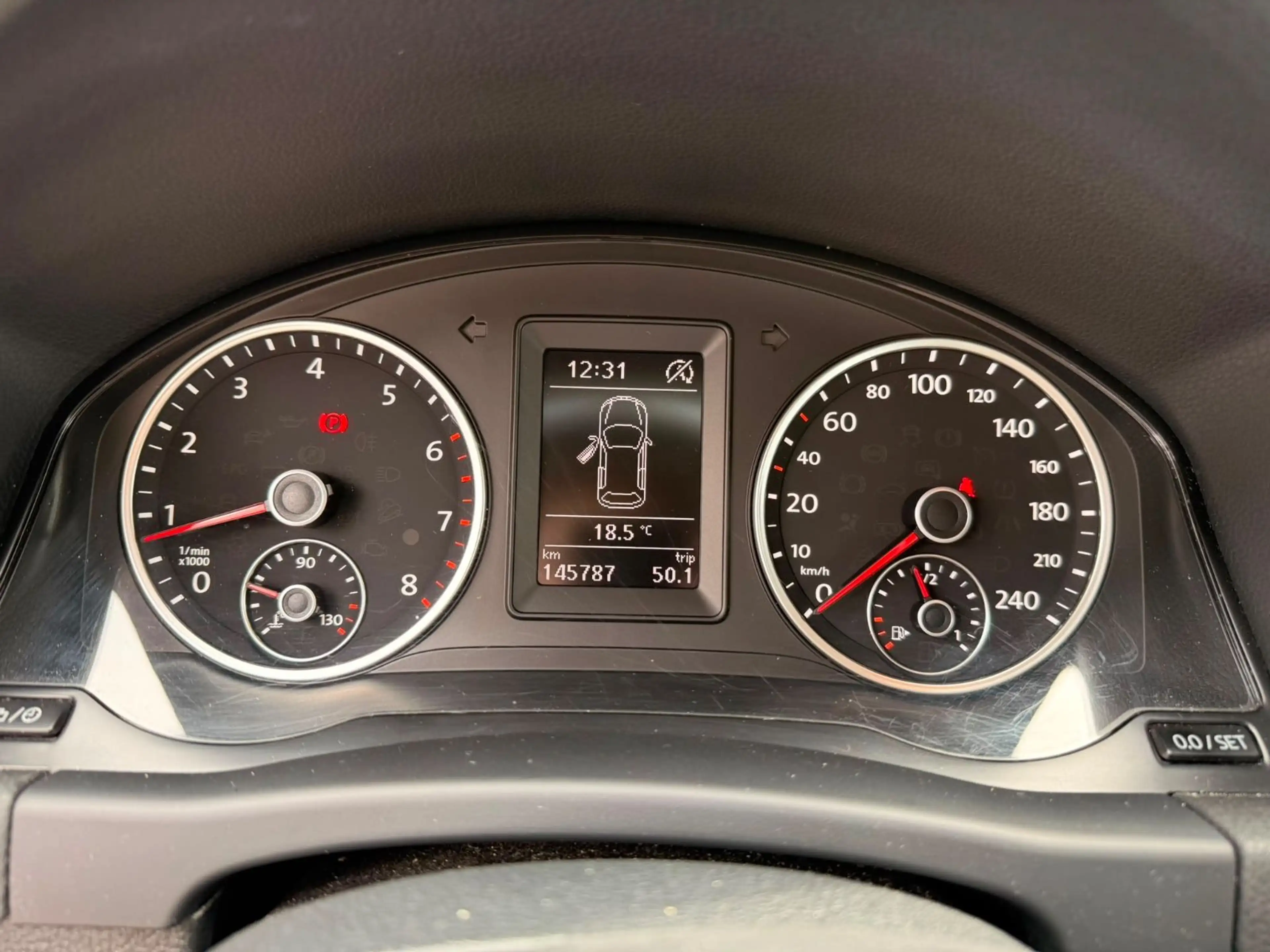 Volkswagen Tiguan Trend & Fun BMT 1.Hand,SHZ,PDC,AHK,Tüv — photo 13