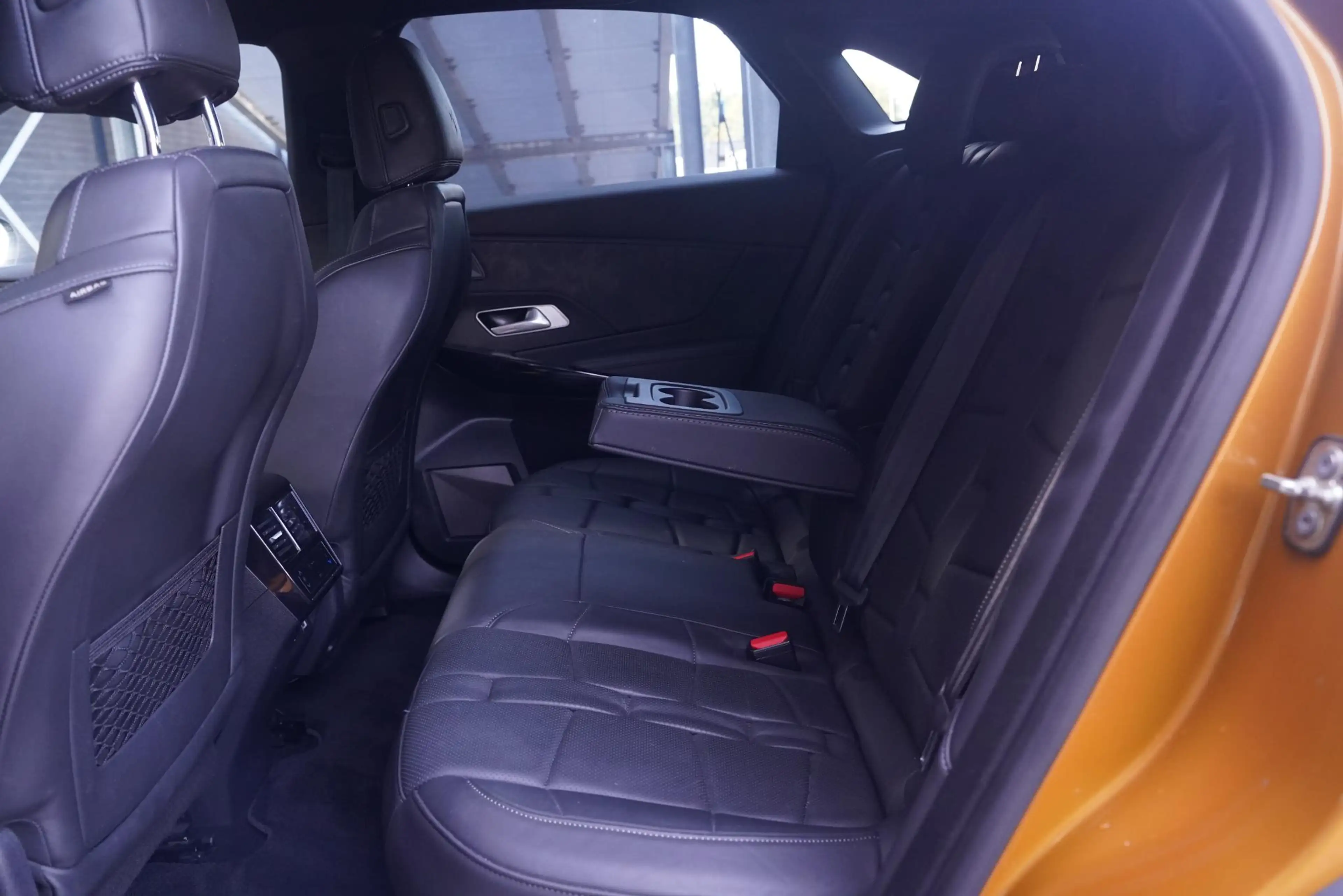 DS Automobiles DS 7 Crossback 1.6 PureTech La Premiere Curcuma-uitvoering ledere — photo 46