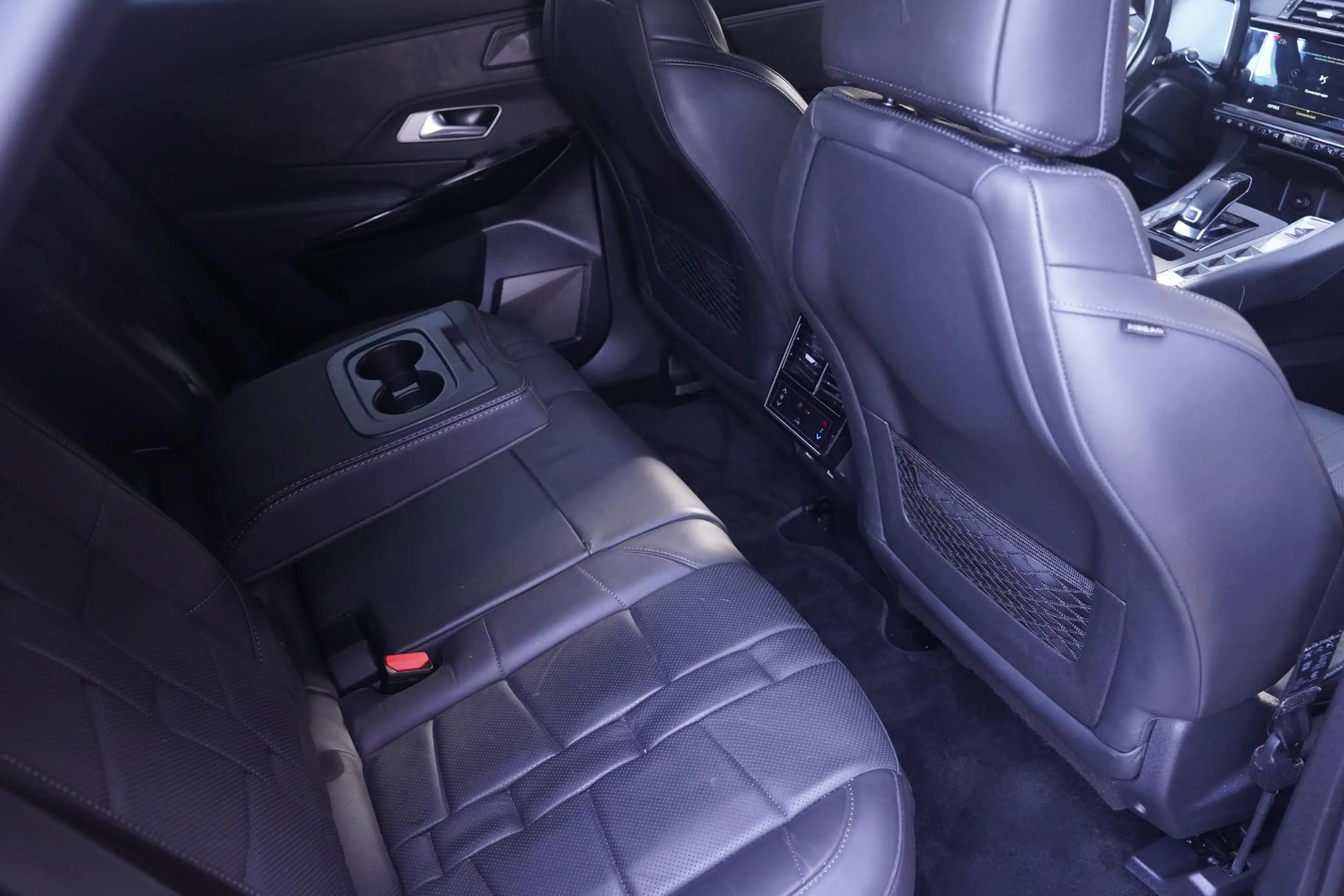 DS Automobiles DS 7 Crossback 1.6 PureTech La Premiere Curcuma-uitvoering ledere — photo 50