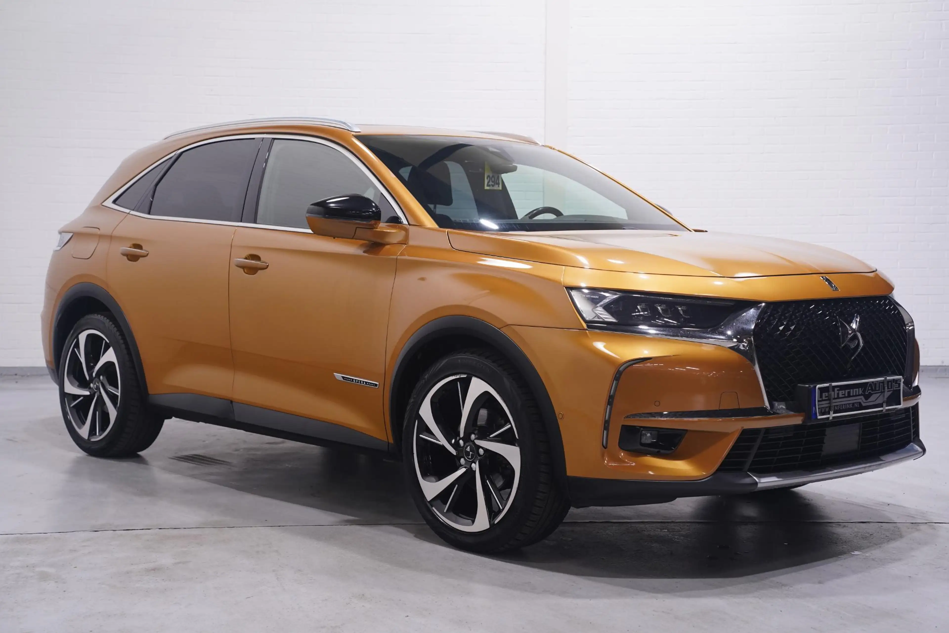 DS Automobiles DS 7 Crossback 1.6 PureTech La Premiere Curcuma-uitvoering ledere — photo 3