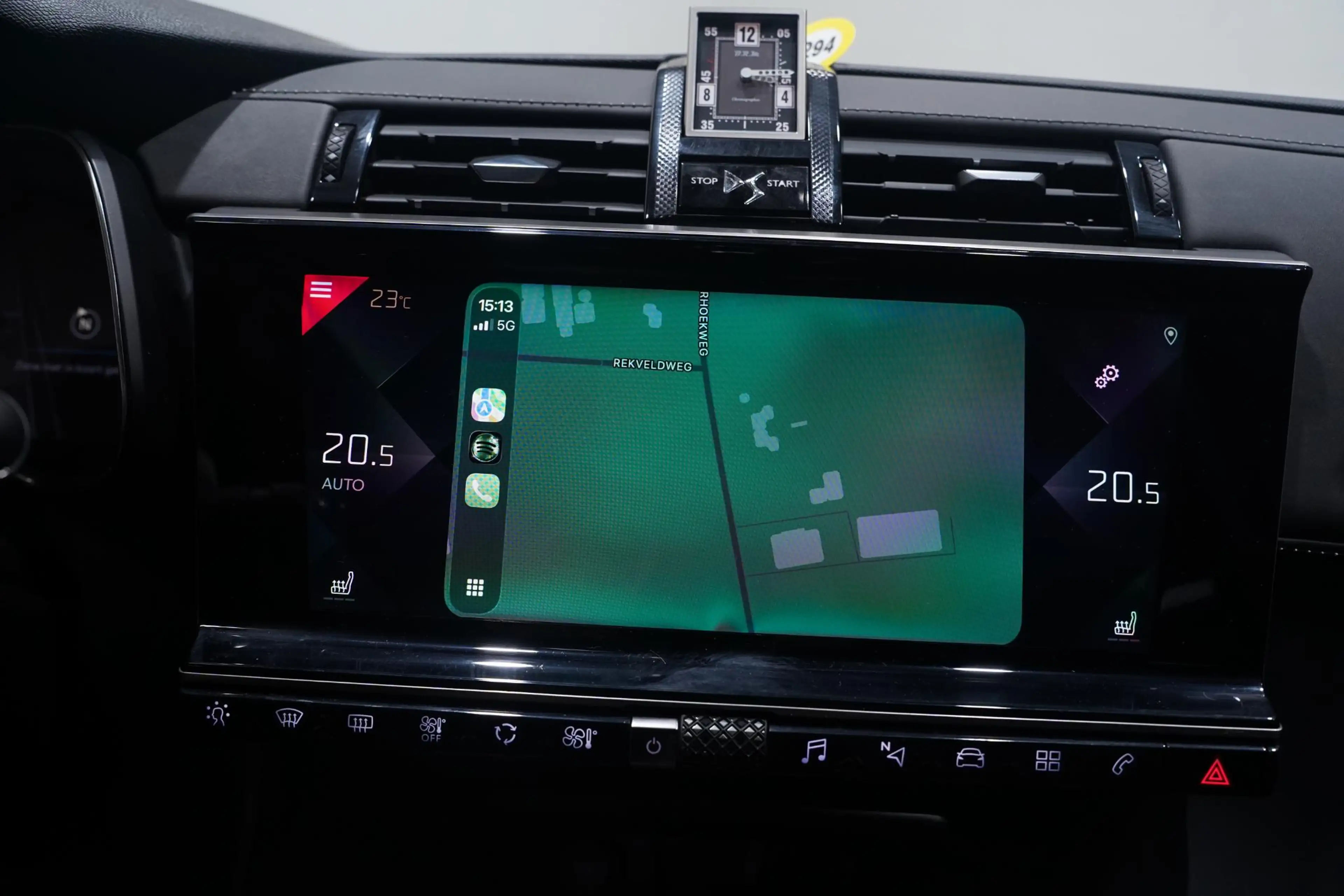 DS Automobiles DS 7 Crossback 1.6 PureTech La Premiere Curcuma-uitvoering ledere — photo 38