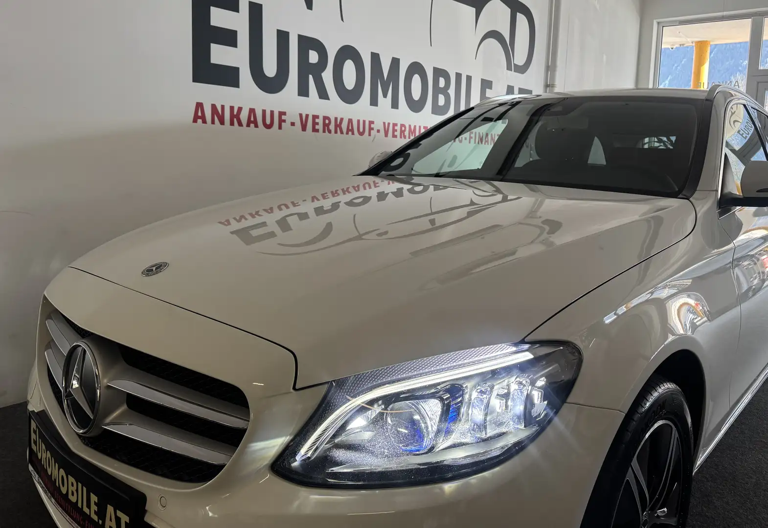 Mercedes-Benz C 300 T d 4Matic AHK*RFK*Business Plus*Isofix*Park-Paket Weiß - 2