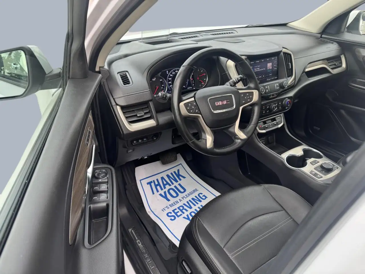 GMC Terrain снимка GMC Terrain