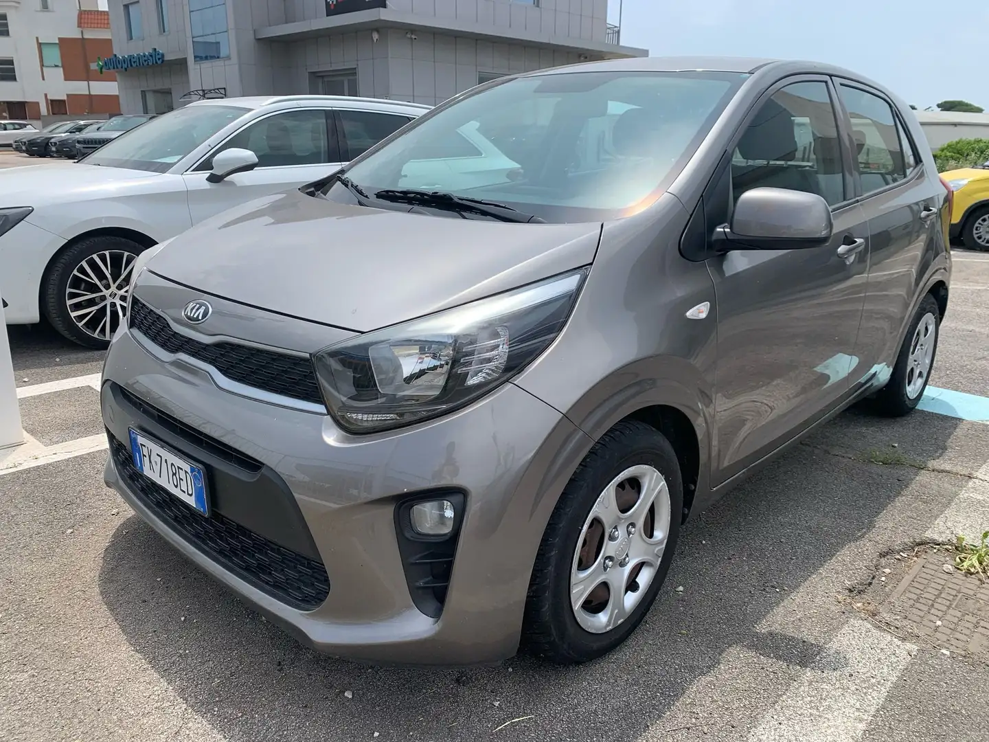 Kia Picanto Picanto 1.0 Active Gris - 1