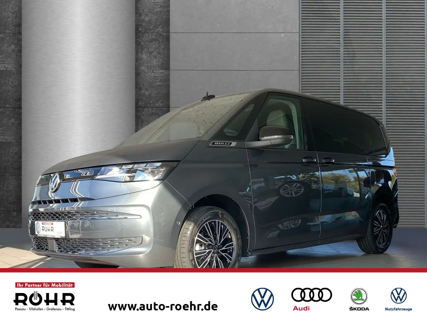 Volkswagen T7 Multivan (AHK.SHZ.PDC.GRA.LED.SH) 2.0 TDI DSG Grijs - 1