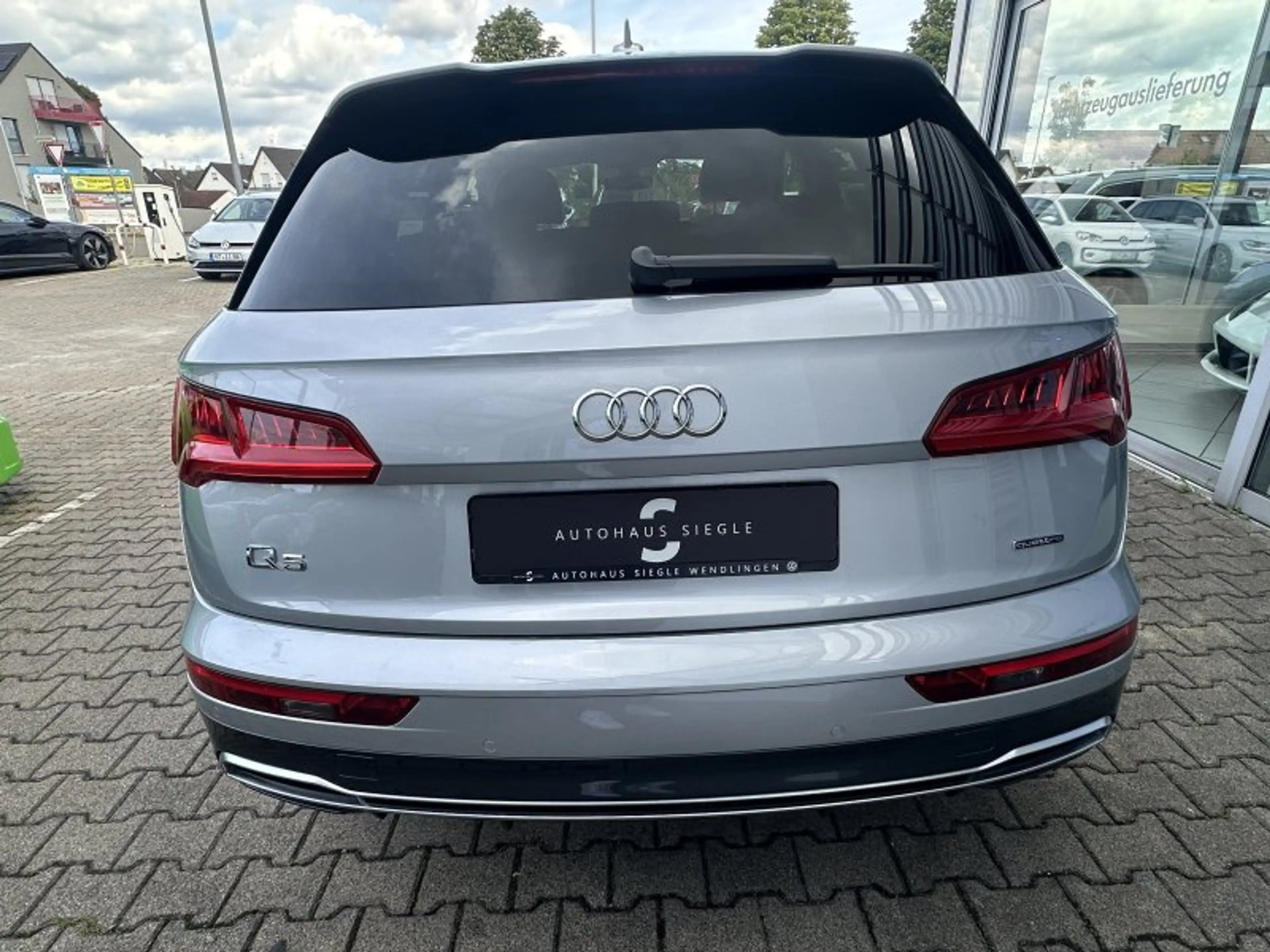 Audi Q5 2.0 40 TDI quattro S-Line Leder Navi LED ACC PDC K — photo 5