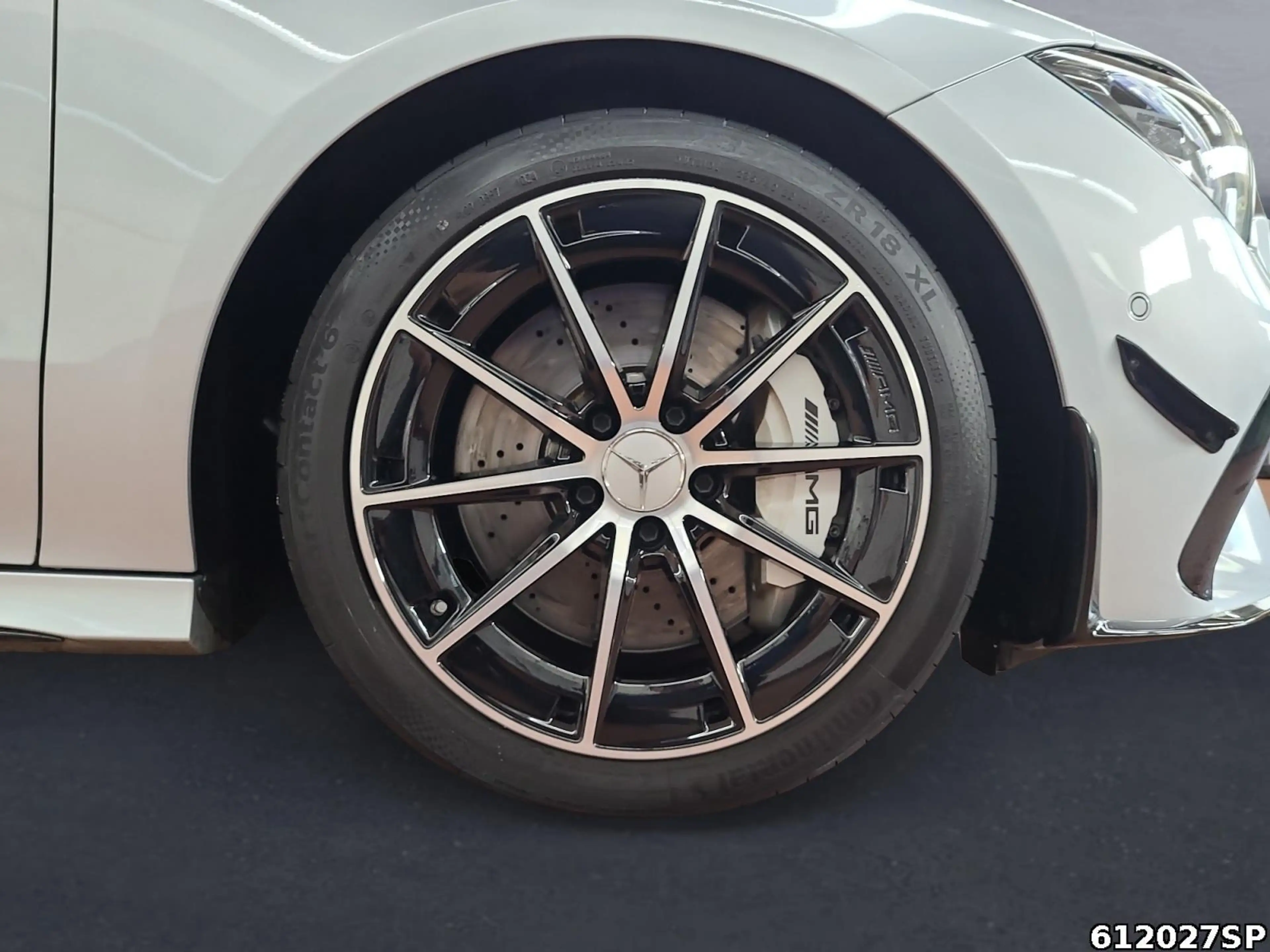 Mercedes-Benz CLA 35 AMG 4M Coupé AMG Pano Night AeroPaket — photo 5