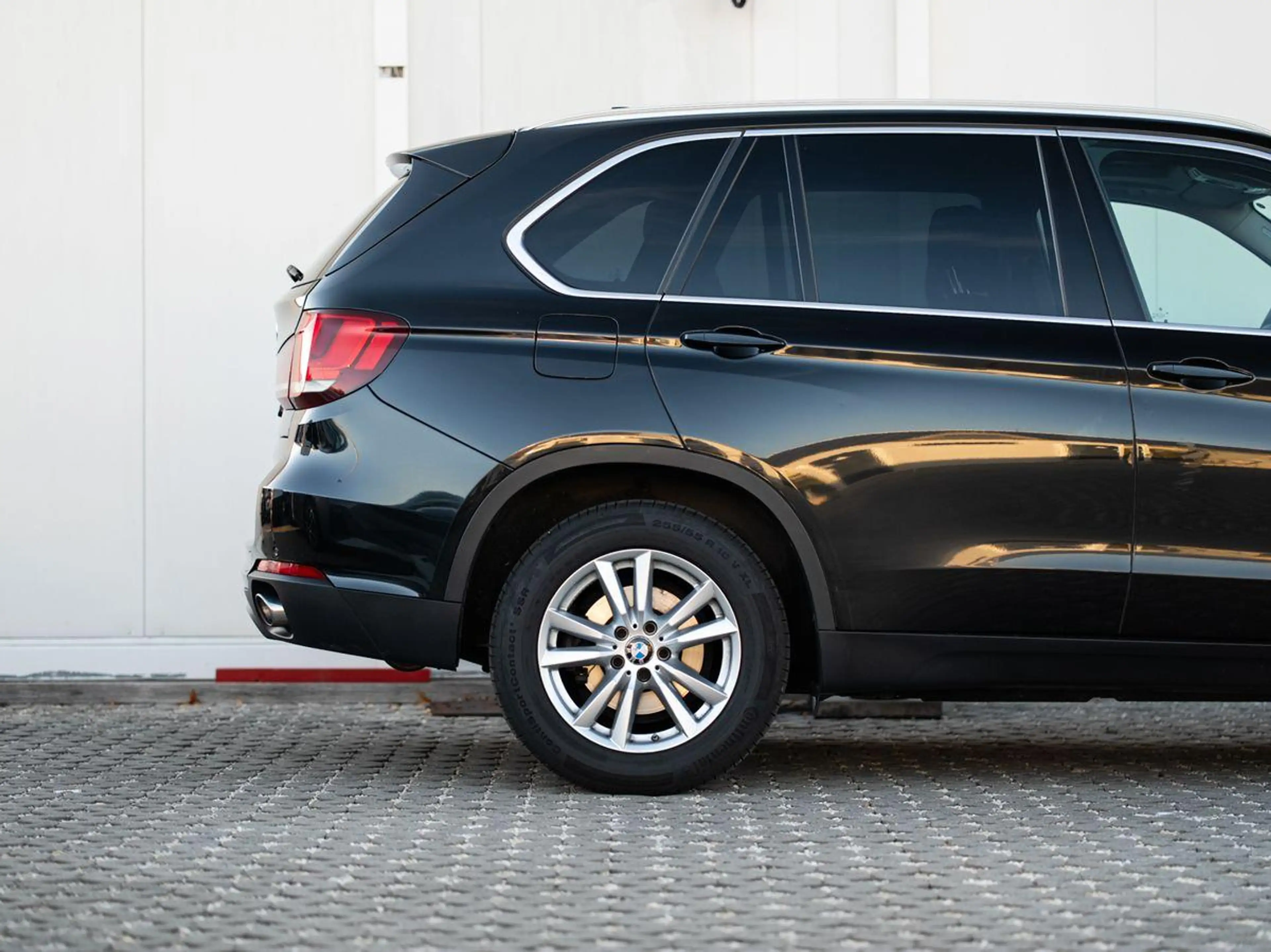 BMW X5 sDrive25d PANO AHK NaviPr KomfSitz HiFi RFK — photo 6