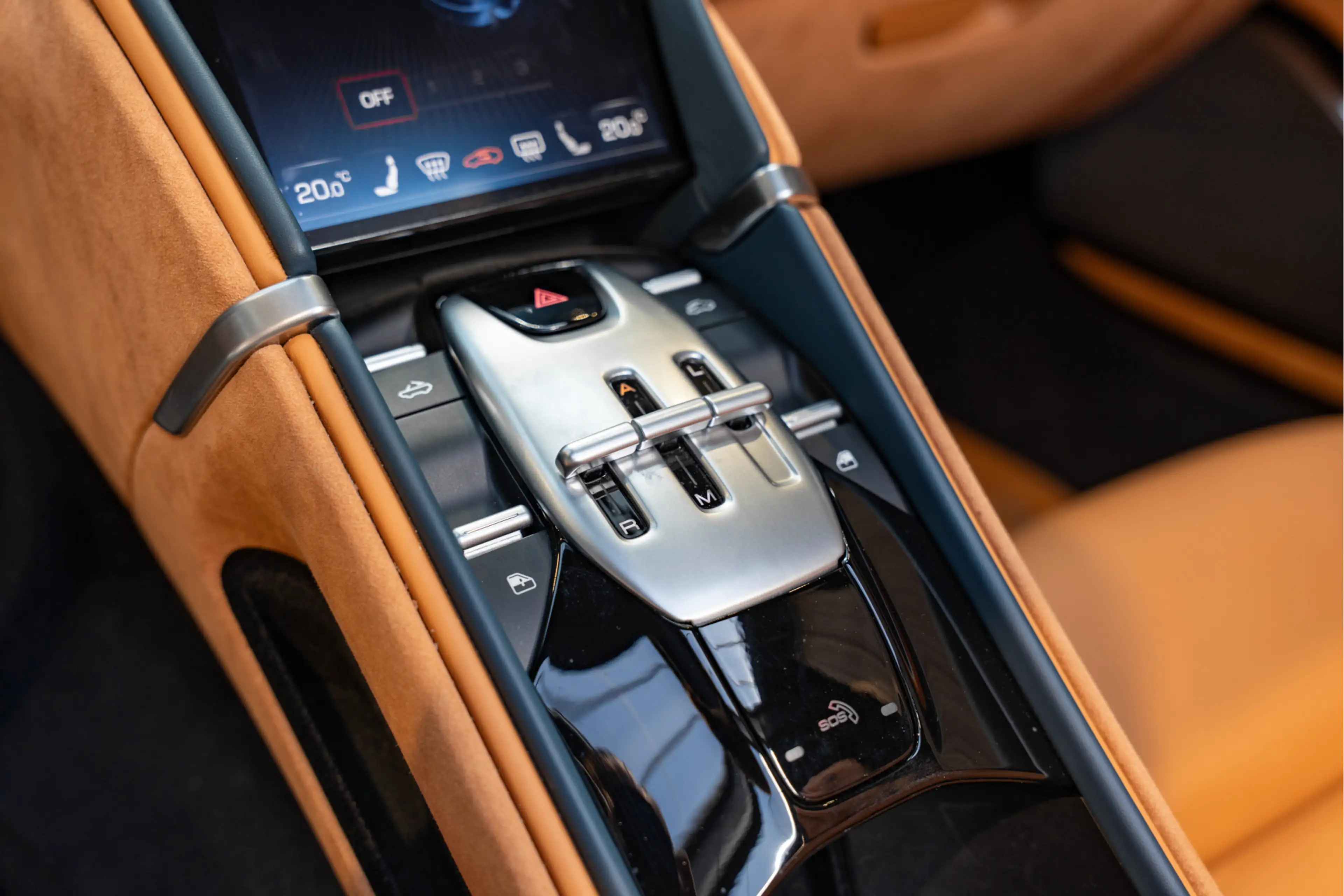 Ferrari Roma Spider Full Carbon Blu Sera JBL Alcantara 3.9 V8 S — photo 40