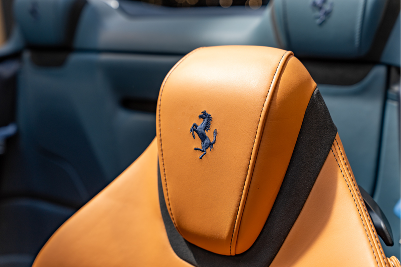 Ferrari Roma Spider Full Carbon Blu Sera JBL Alcantara 3.9 V8 S — photo 42