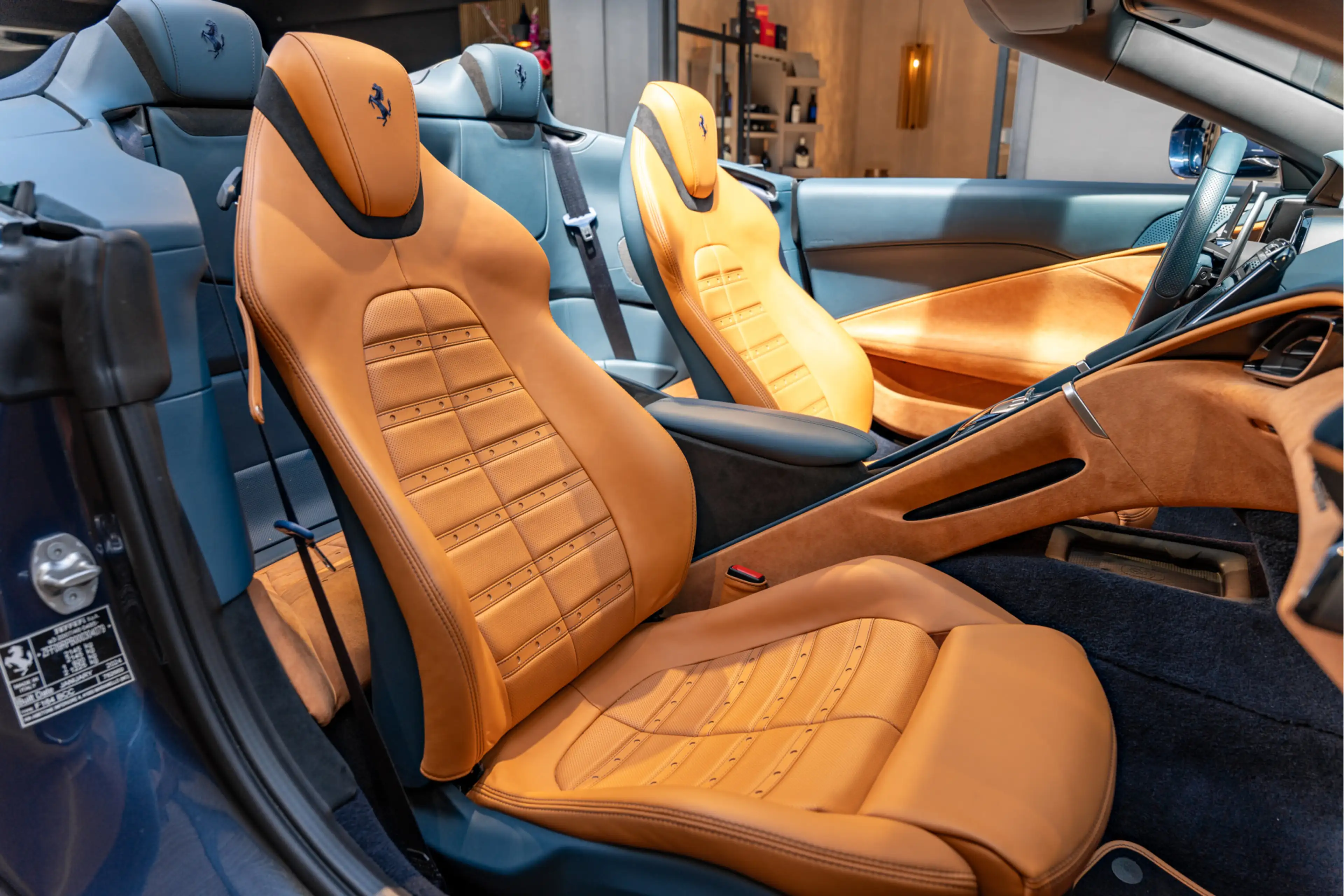 Ferrari Roma Spider Full Carbon Blu Sera JBL Alcantara 3.9 V8 S — photo 45