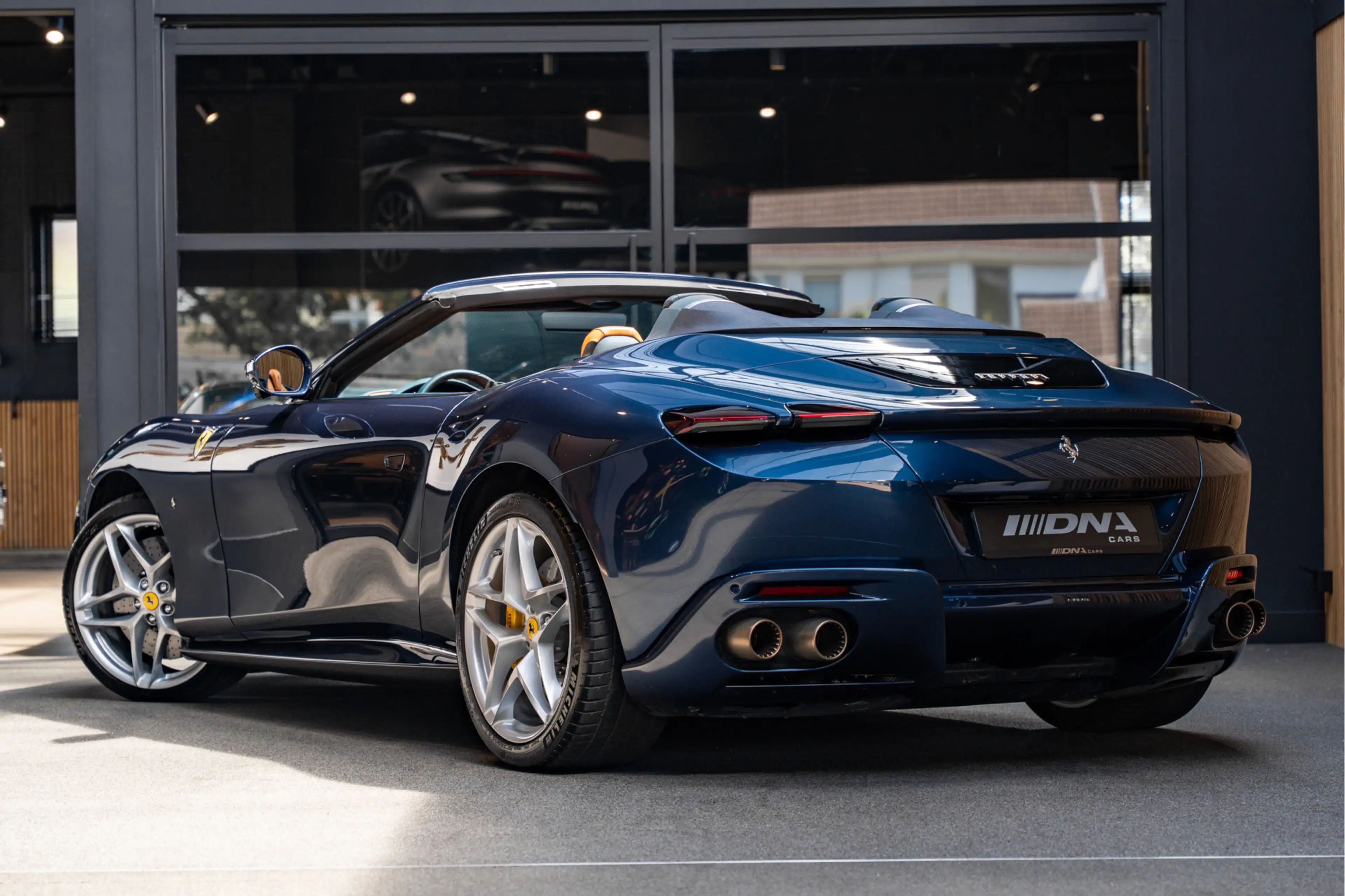 Ferrari Roma Spider Full Carbon Blu Sera JBL Alcantara 3.9 V8 S