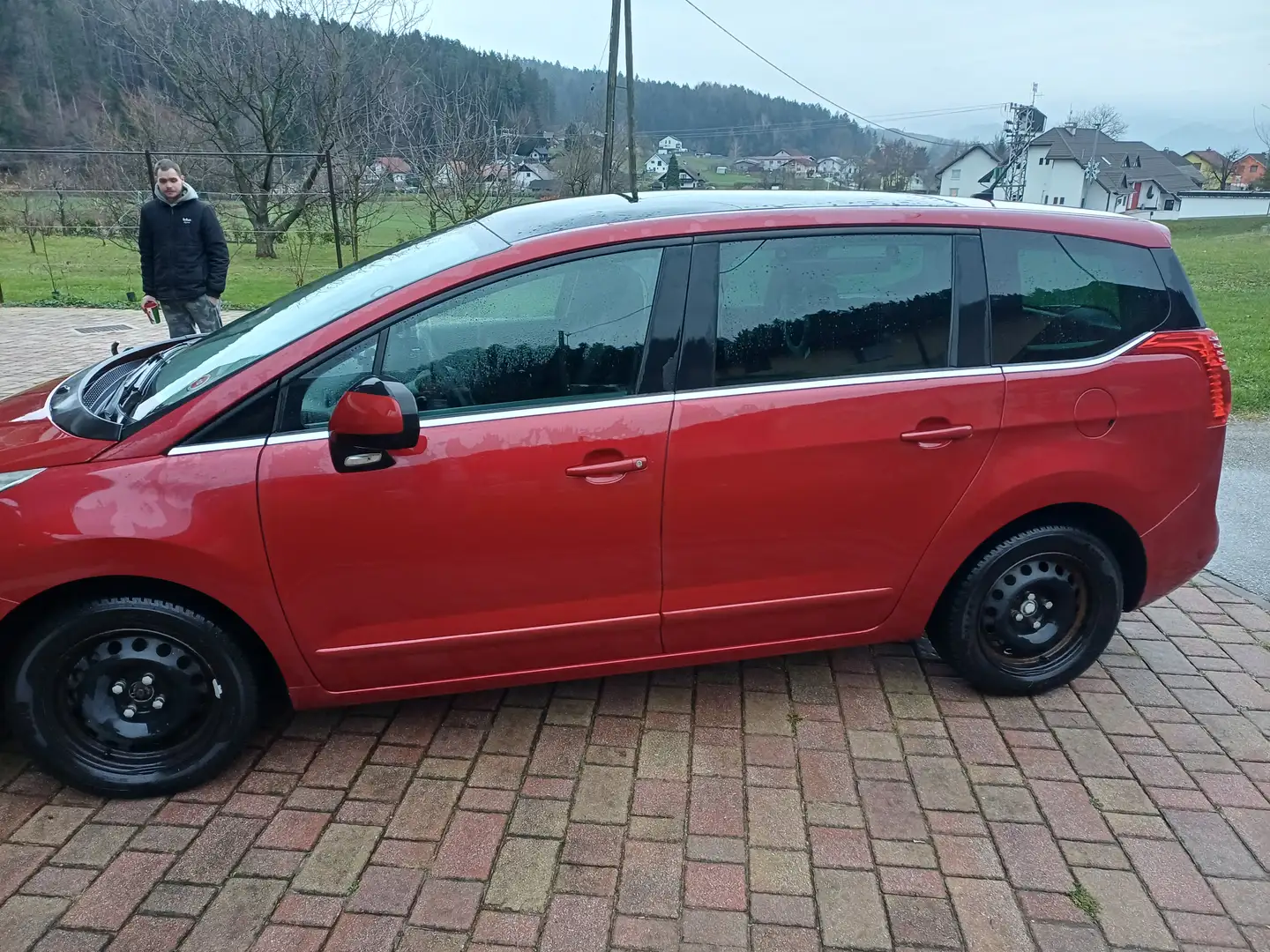 Peugeot 5008 5008 1,6 THP Exclusive Exclusive Rot - 1