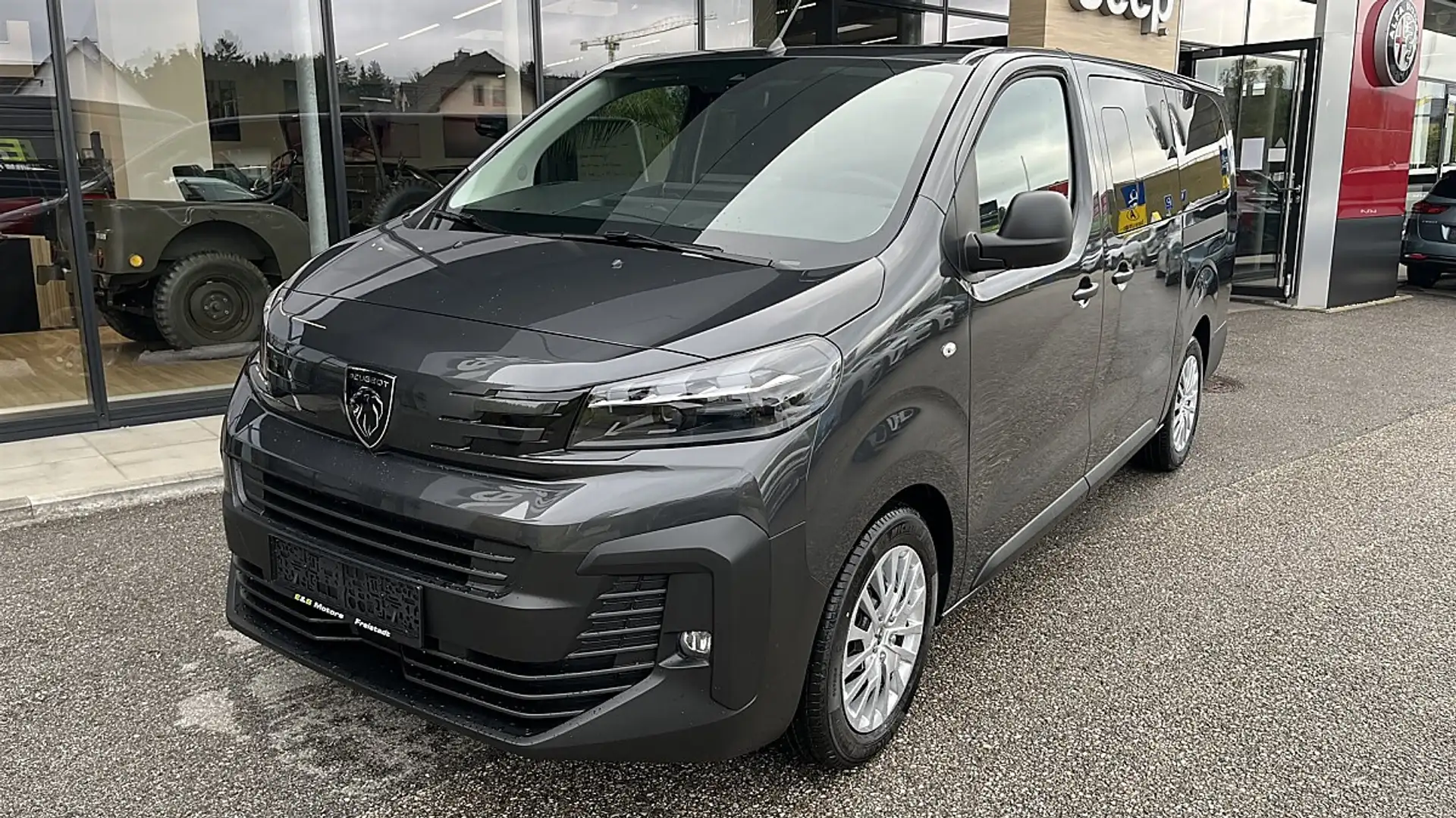 Peugeot Expert Kombi BlueHDi 180 Lang EAT8 Grau - 1
