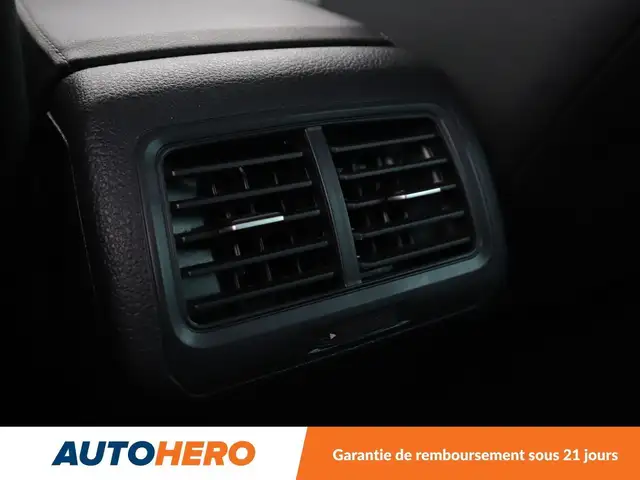 Volkswagen Golf view 15