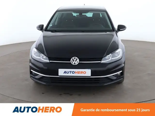 Volkswagen Golf view 9