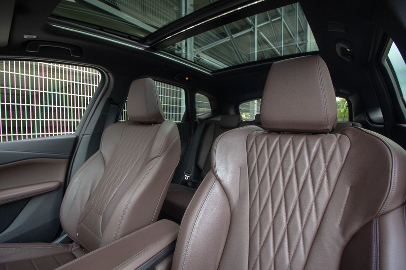BMW 218 218i AT*M Sport*360°*HUD*PANO*eSitz*Massage* — photo 3