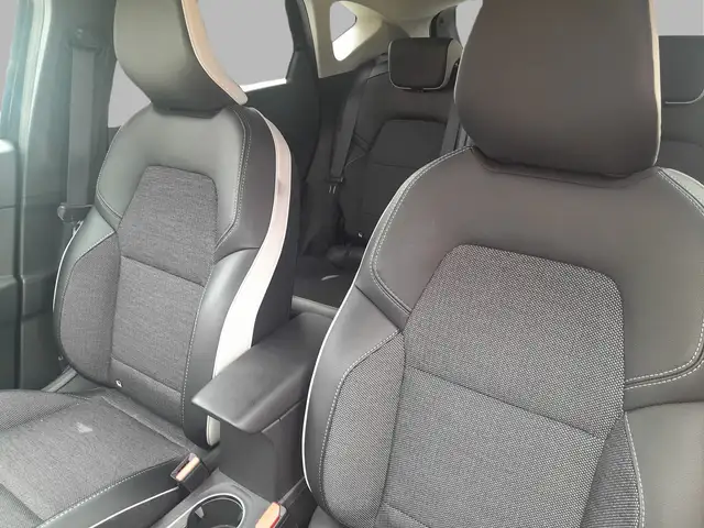 Renault Captur view 14