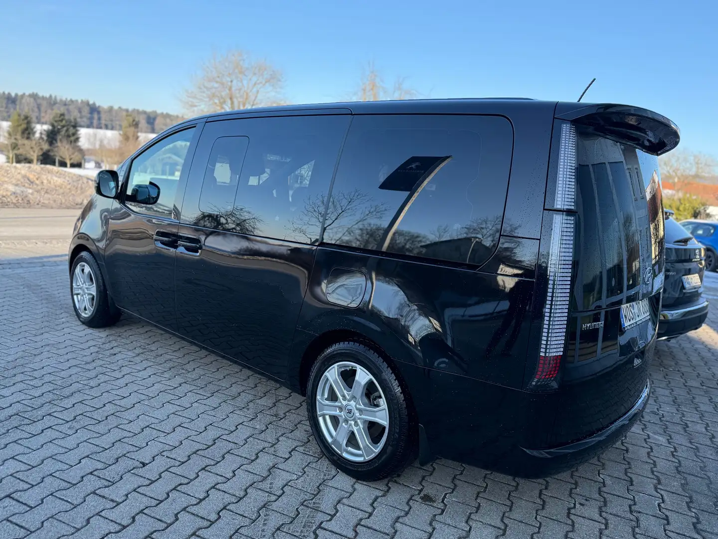 Hyundai STARIA Prime 2WD,Kamera,el.Heckkl,LED,Szhg,8 fach,AHK Noir - 2