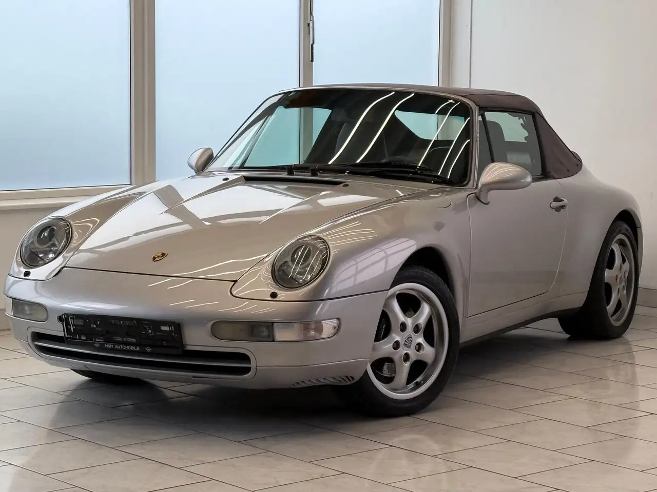 Porsche 993 Carrera Cabriolet - Tiptronic/Leder/Klima, foto 2