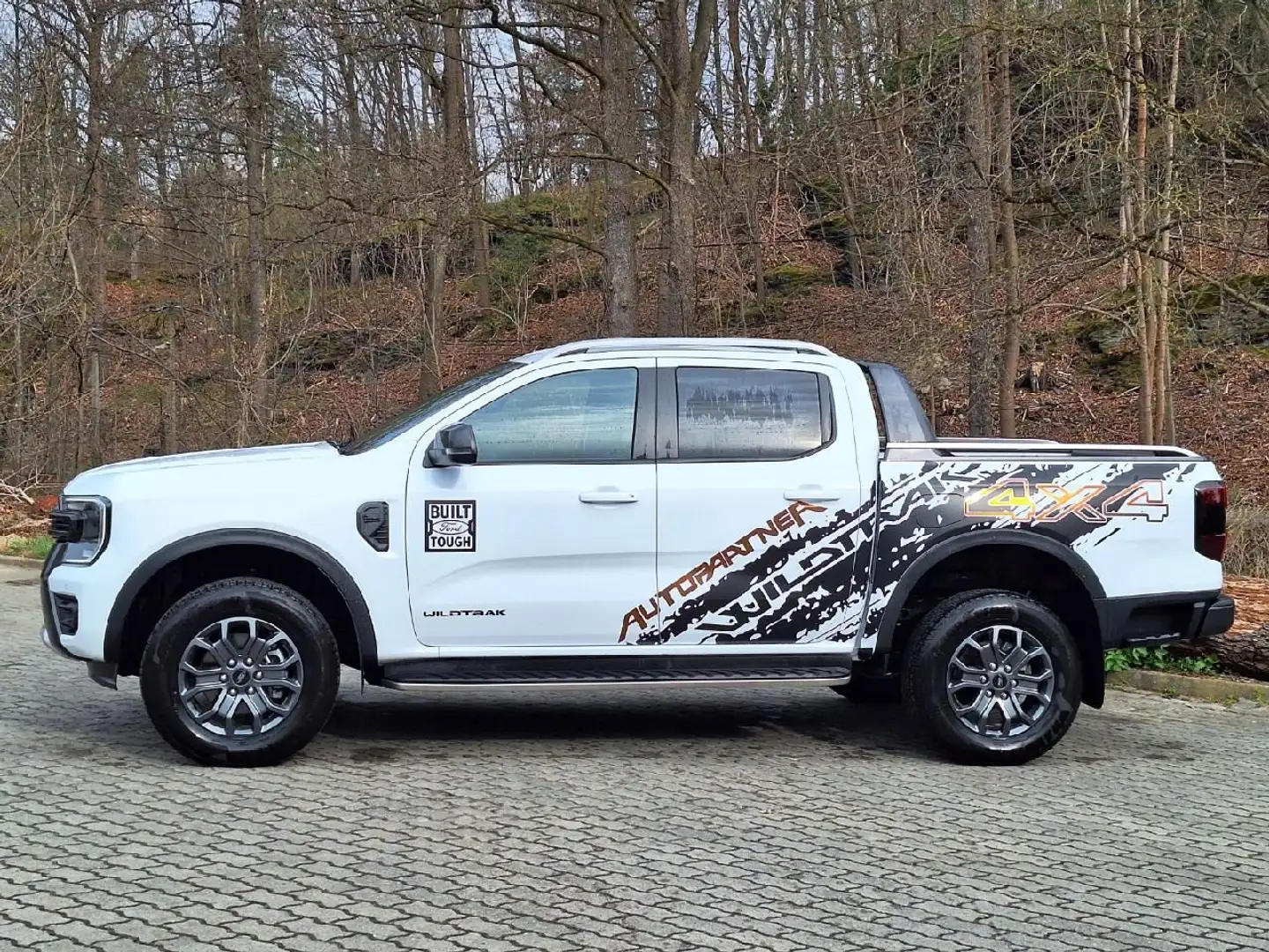 Ford Ranger Wildtrak e-4WD Doppelkabine Weiß - 2