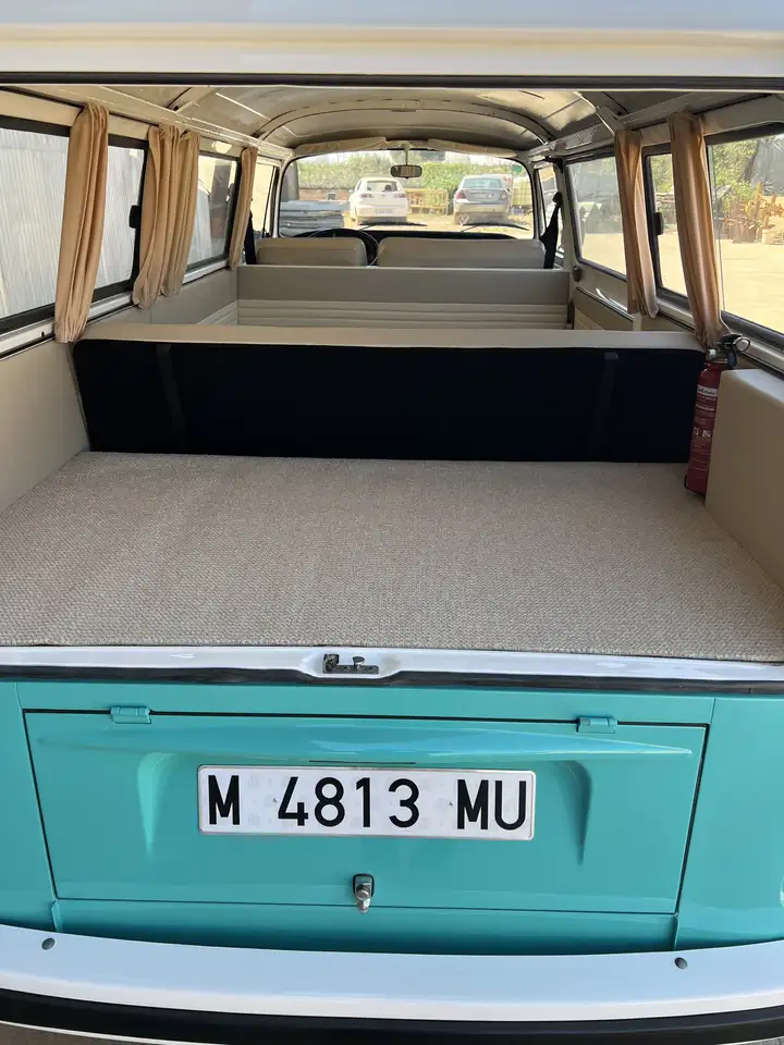 Volkswagen T2b Kombi, foto 9