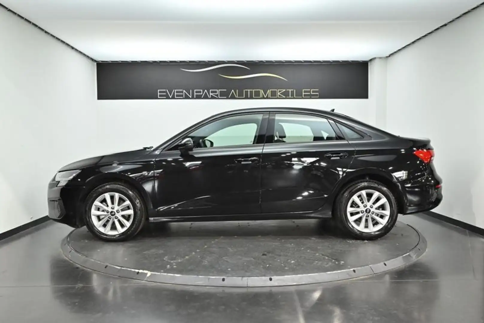 Audi A3 Berline 30 TDI 116 S tronic 7 - 2