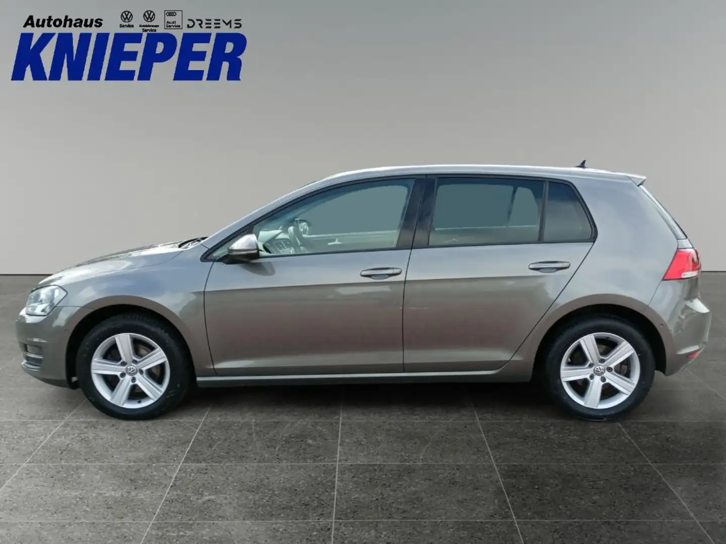 Volkswagen Golf Comfortline Grau - 2