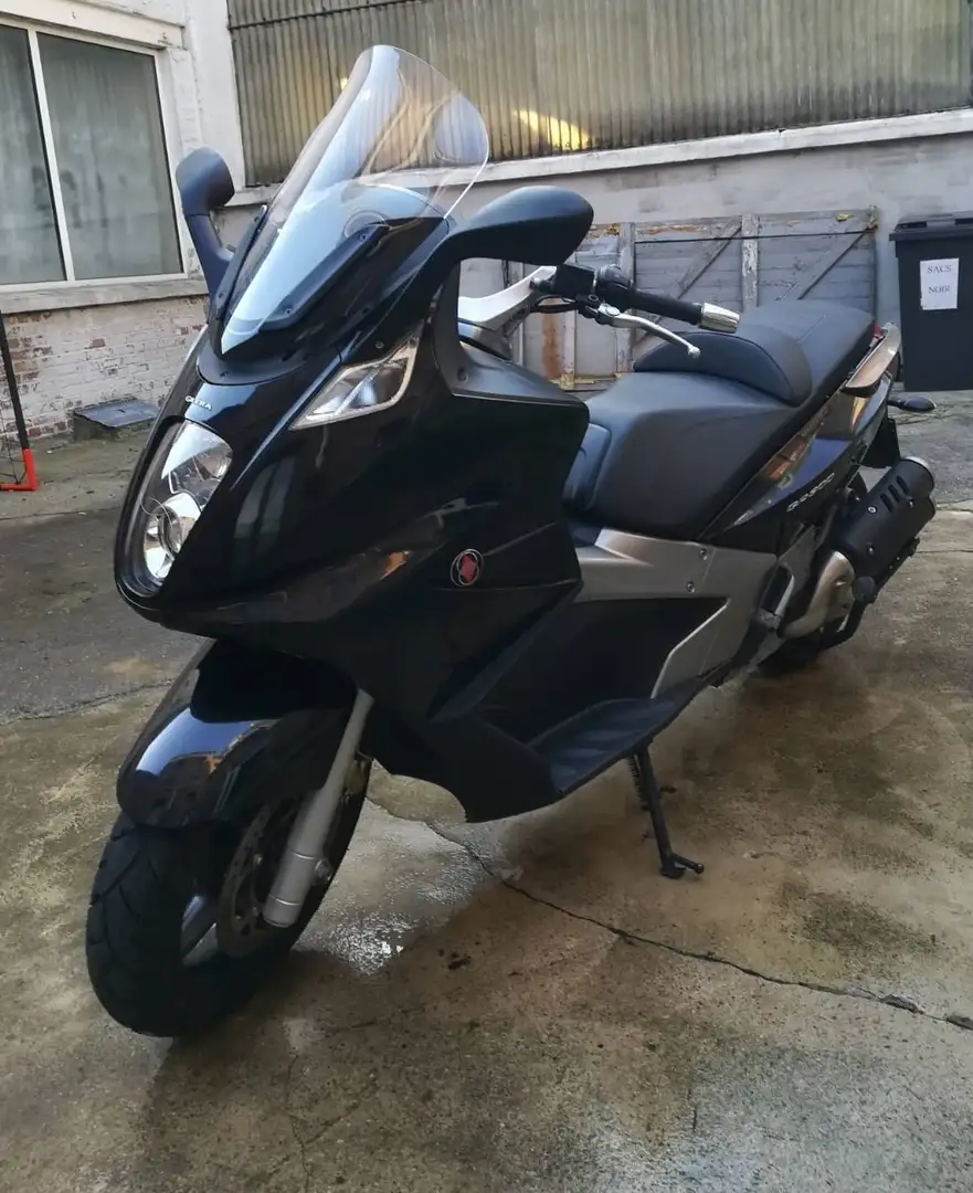 Gilera GP 800 Modrá - 1